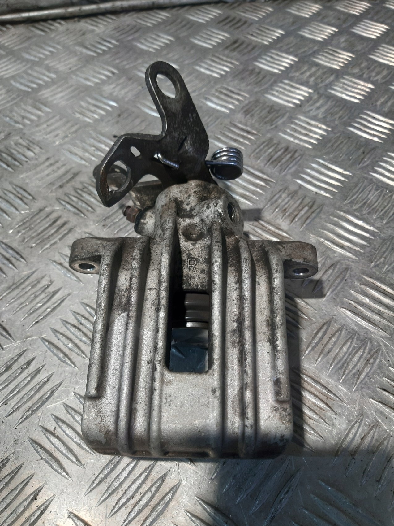 caliper brake right rear part SEAT ALTEA 1.6B