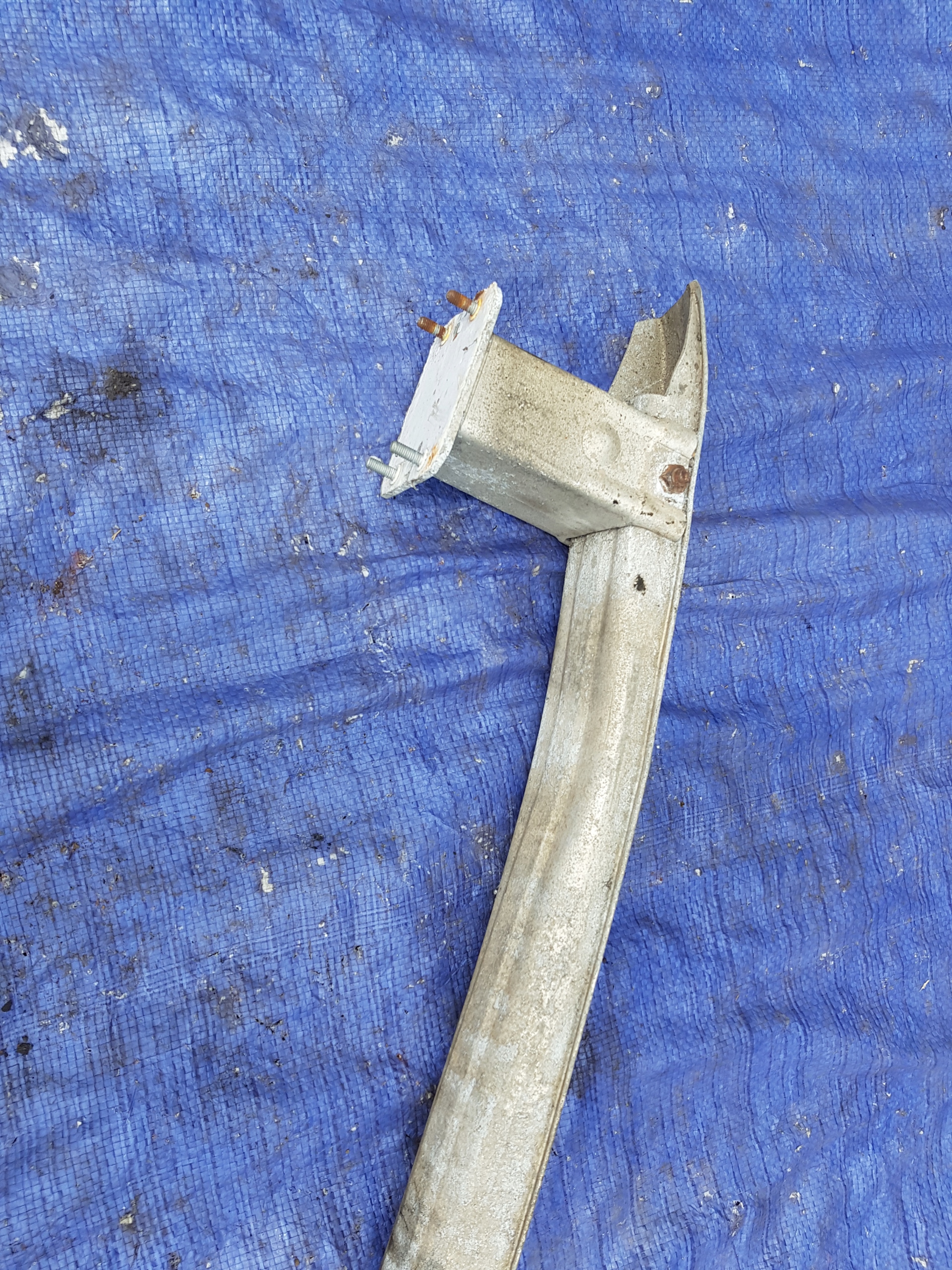 MERCEDES SL R230 W230 bumper support rear part rear pillar