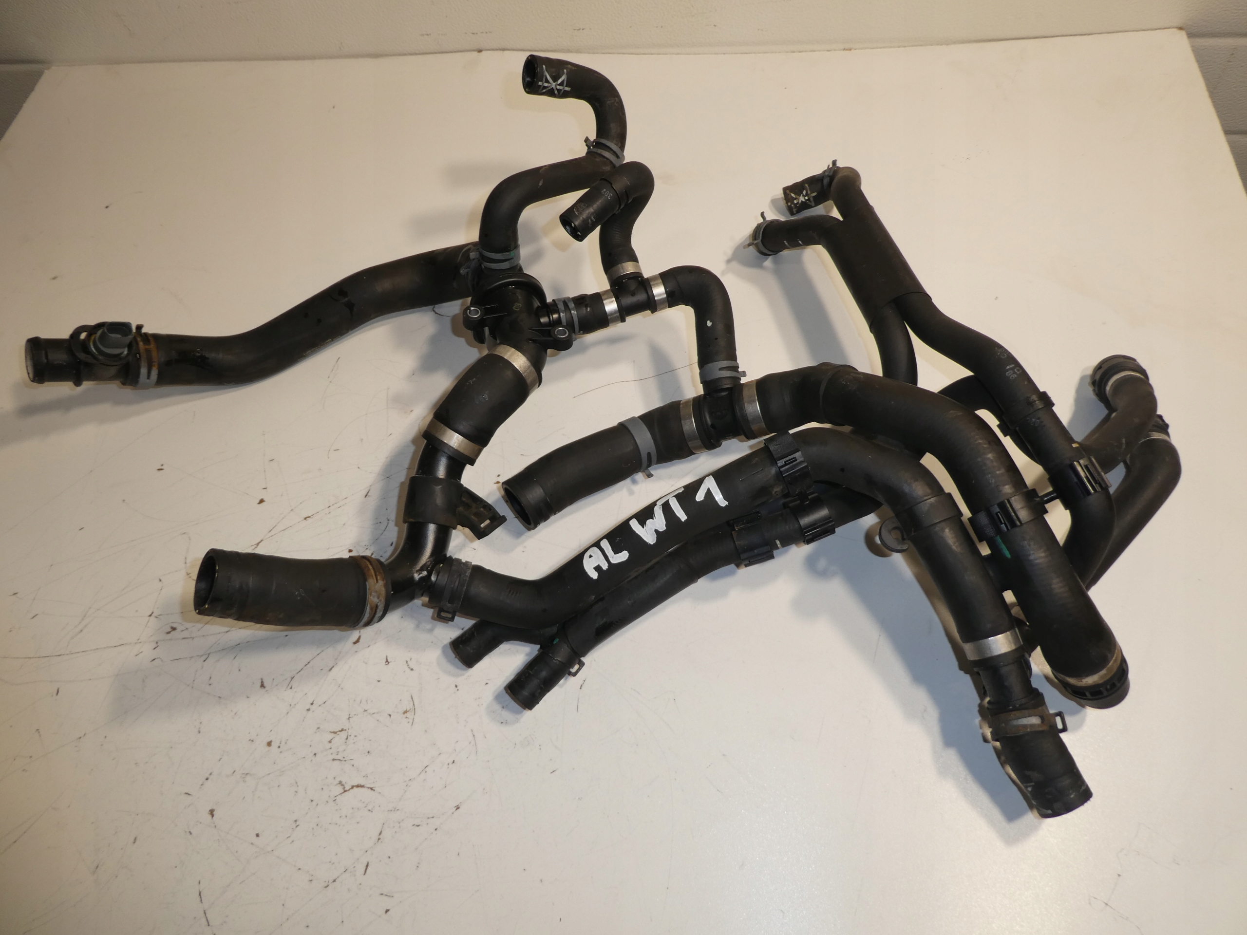 hadice hadice vody VW T6 7E0122291A