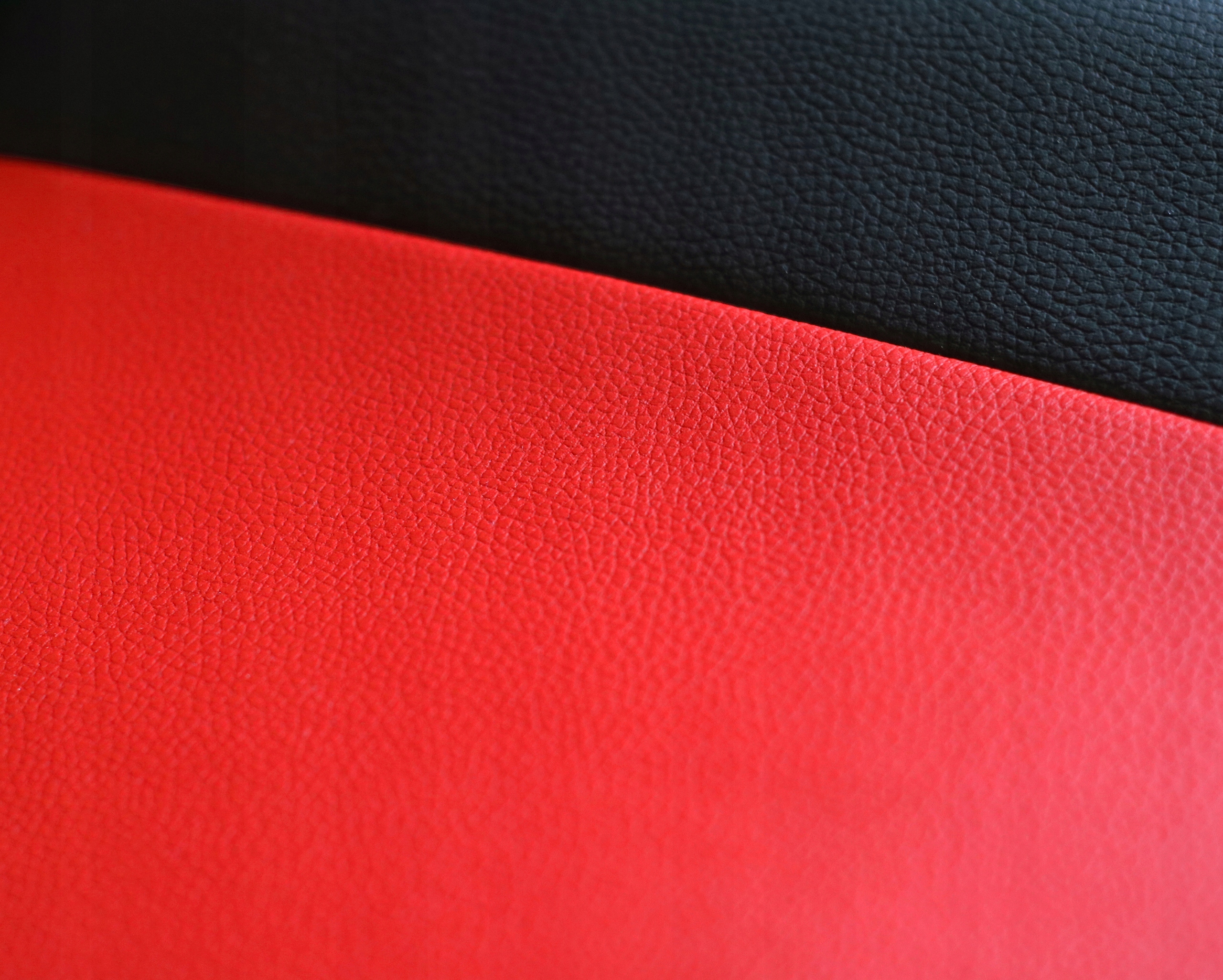 POKROWCE MIAROWE SKÓRZANE DO MERCEDES C KL W202 Producent Pok-ter