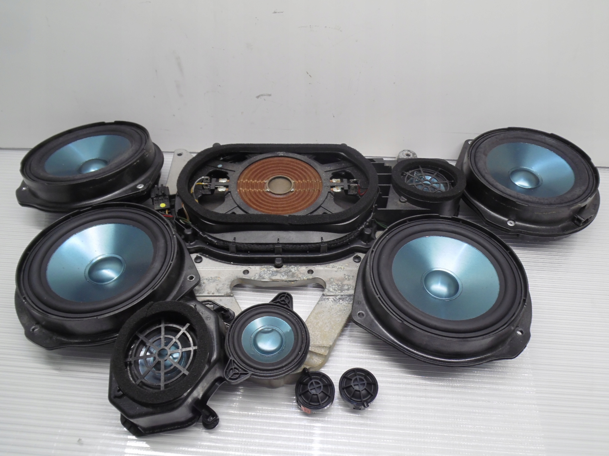 Гучномовці HARMAN Kardon комплект MERCEDES W207