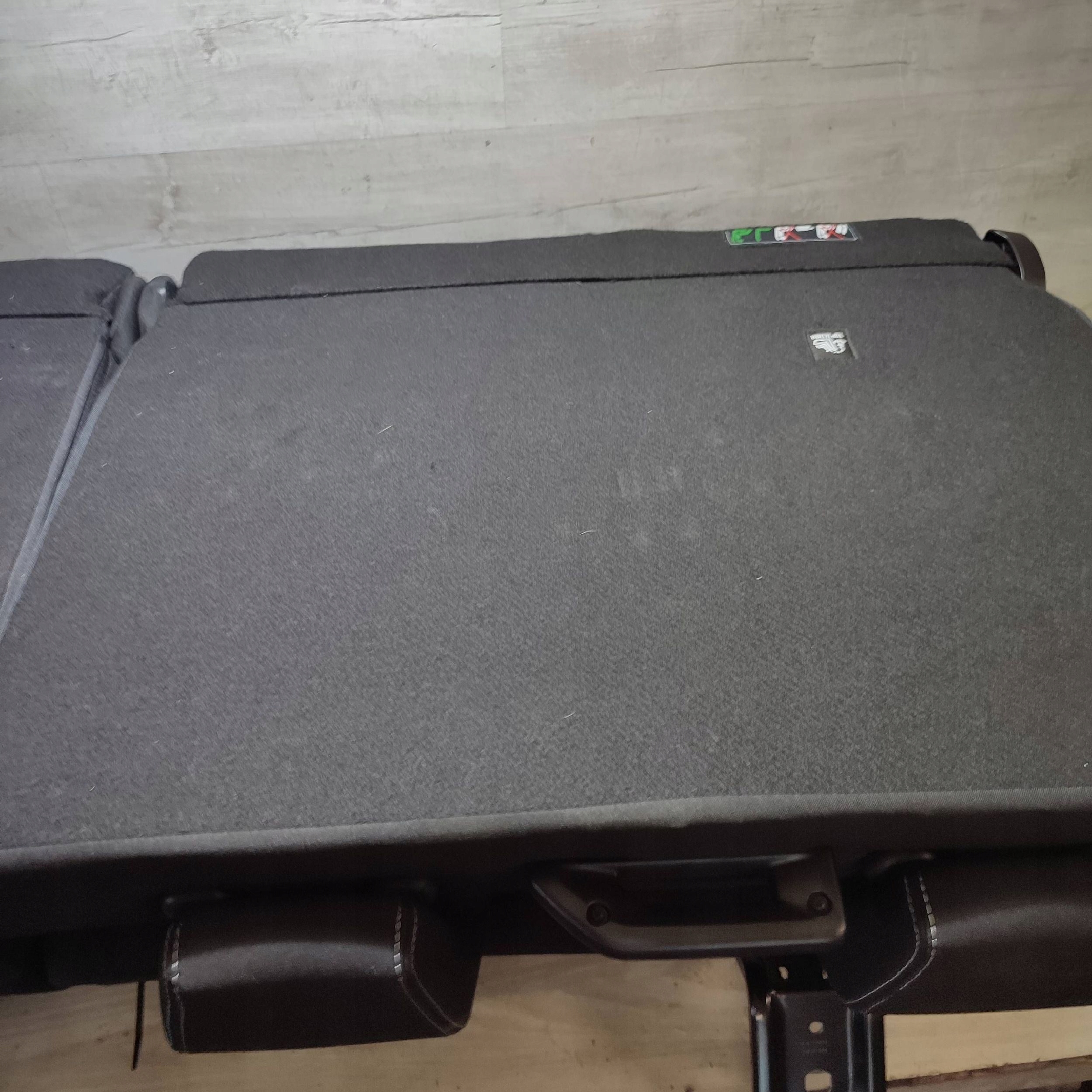 Sitz hinten Dacia Jogger 59001654023