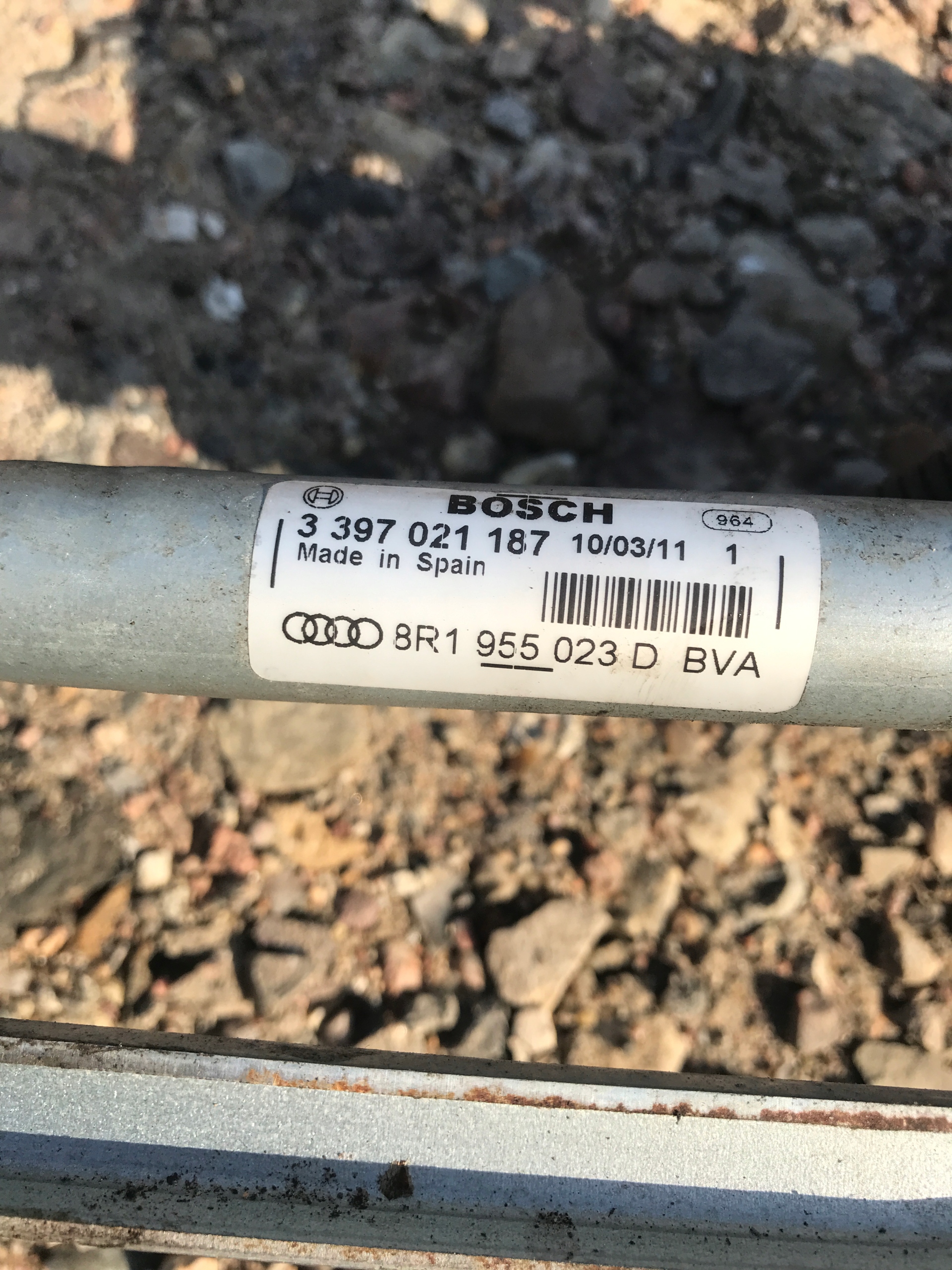 Wischergestänge AUDI Q5 8R1955023D EUROPA