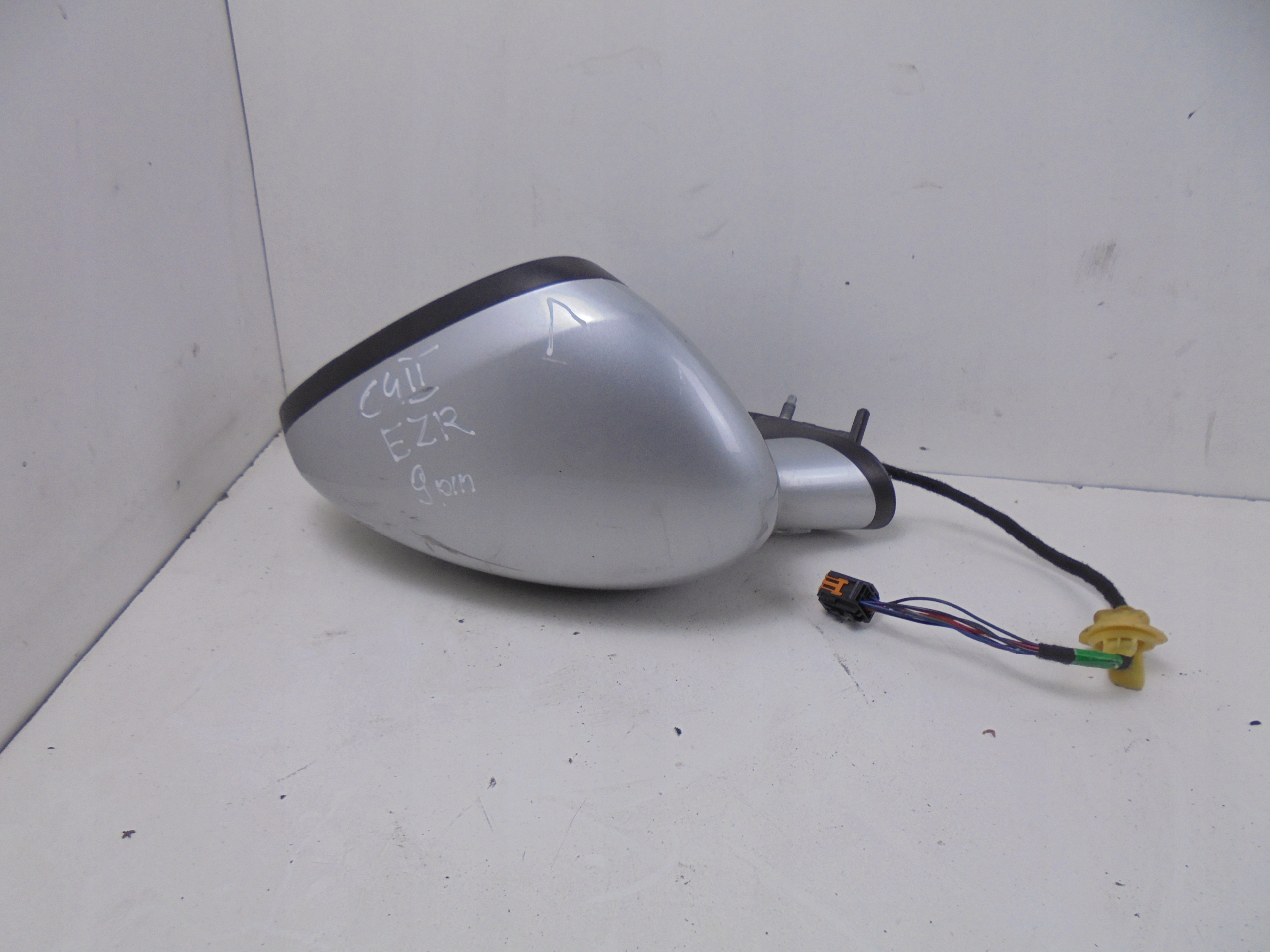 LUSTERKO ZEWNĘTRZNE PRAWE CITROEN C4 II B7 9 PIN