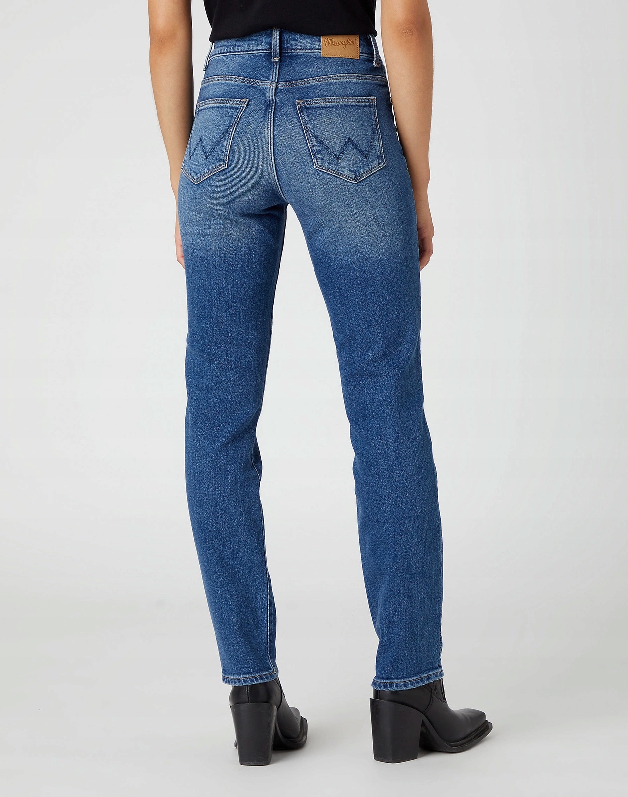 Dámské jednoduché džíny Wrangler Straight Airblue 112320017 W26RJX386 29/34