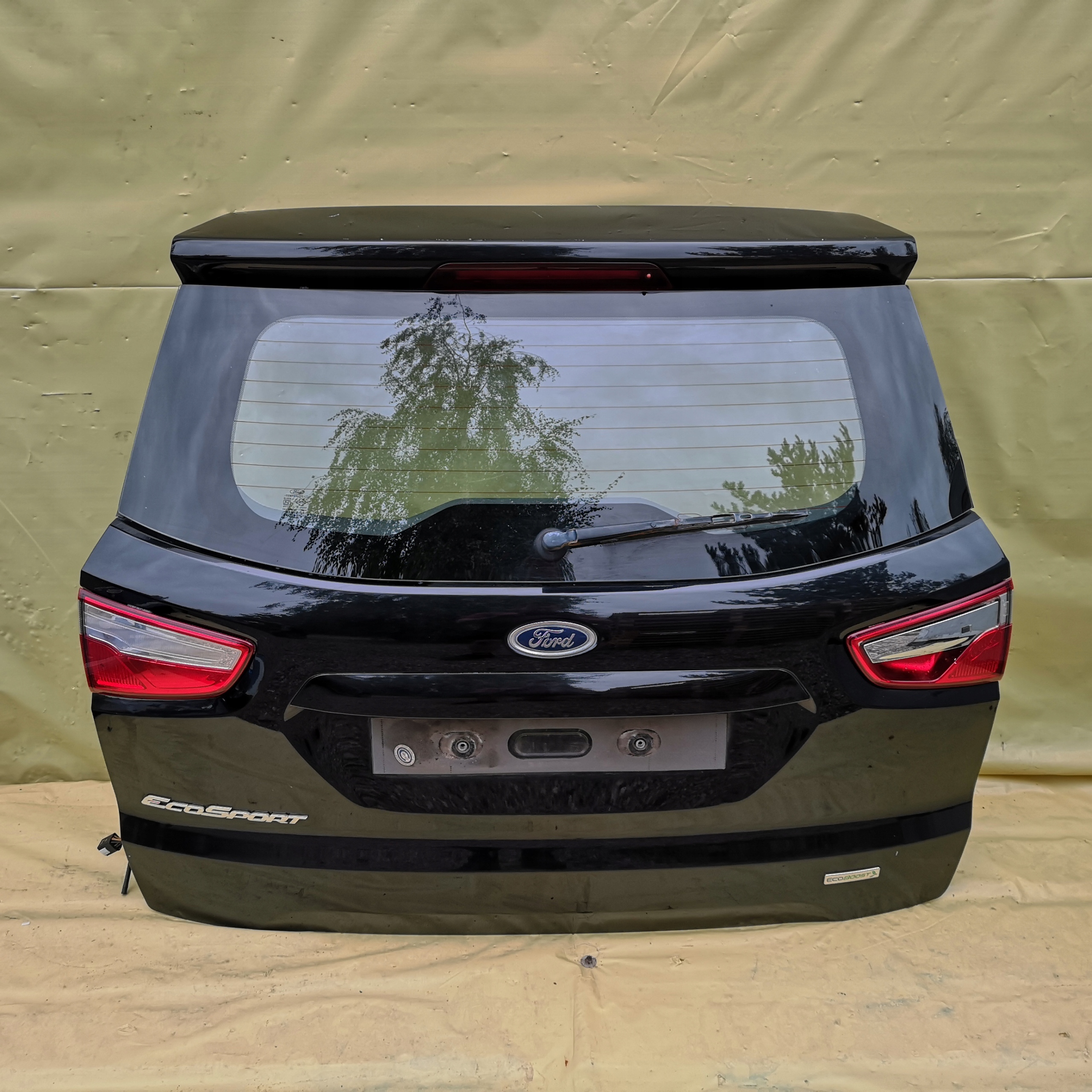 FORD ECOSPORT И 13- КРЫШКА БАГАЖНИКА В СБОРЕ ЦВЕТ ЧЕРНЫЙ СОСТОЯНИЕ