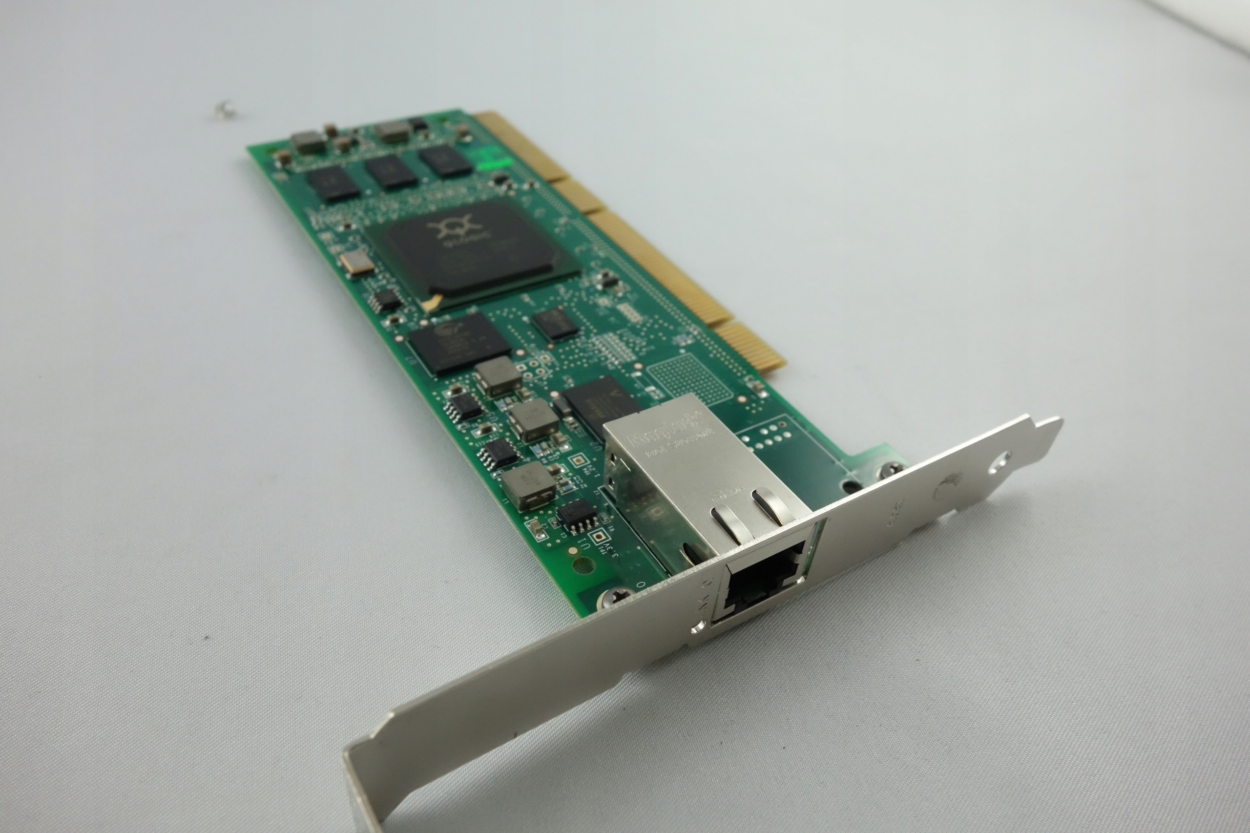 Nový regulátor Qlogic iSCSI Hba QLA4050C-CK