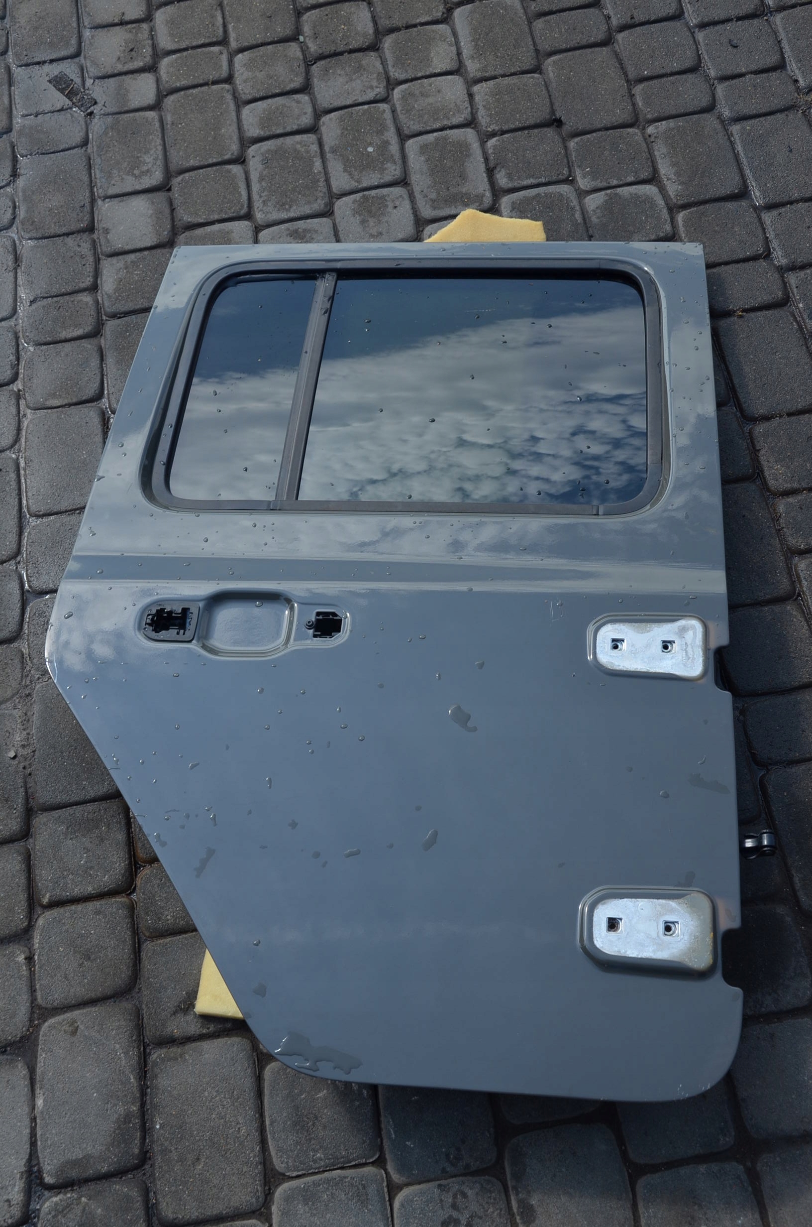 DRZWI PRAWE TYLNIE JEEP WRANGLER JL