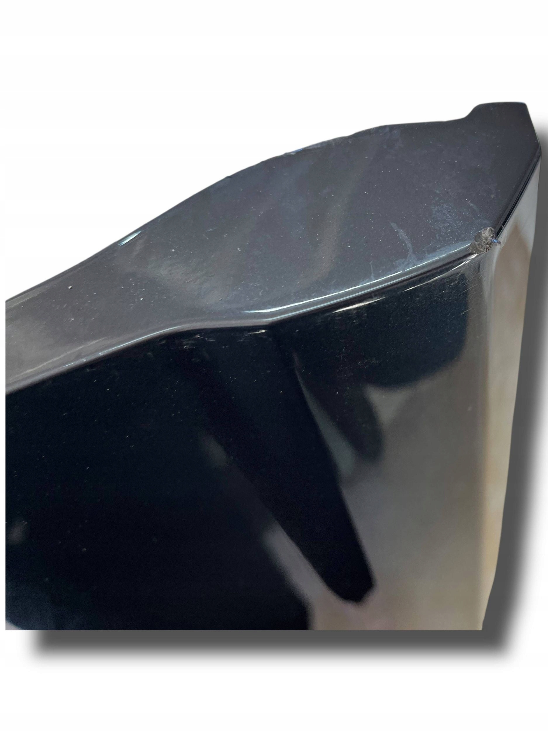 AUDI Q2 moulding for door rear right 81A853970B !J