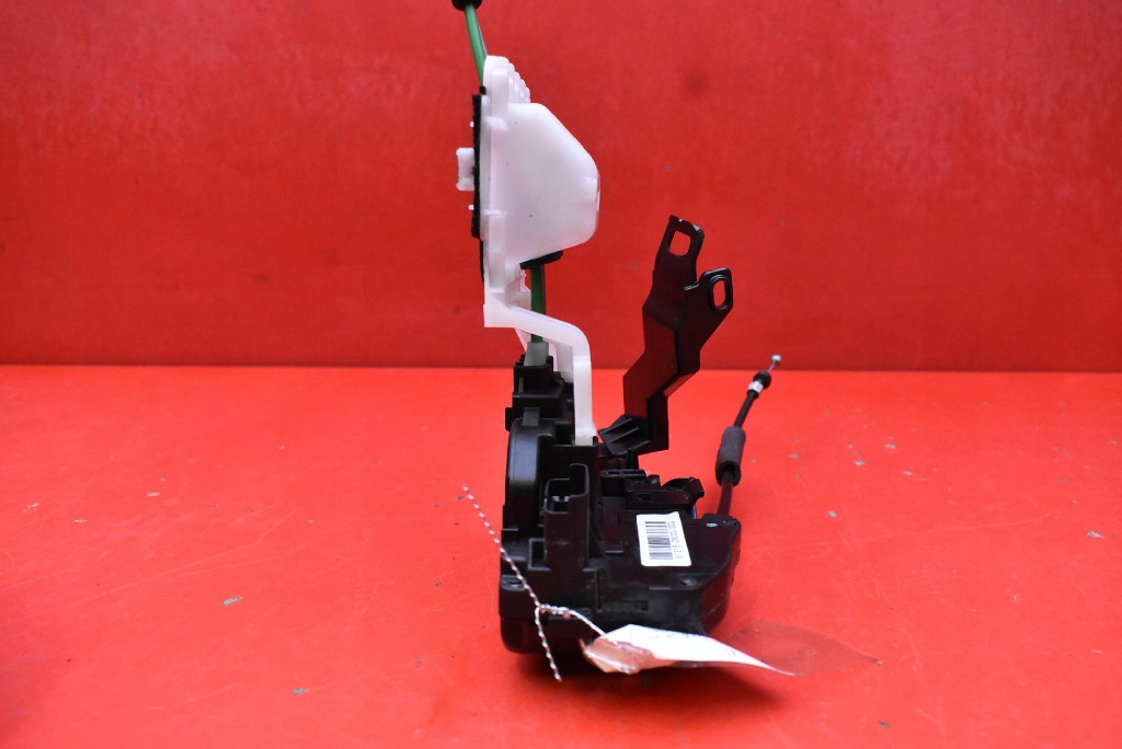 lock door left front front EU 81310-2M000 HYUNDAI GENESIS and COUPE 08-12