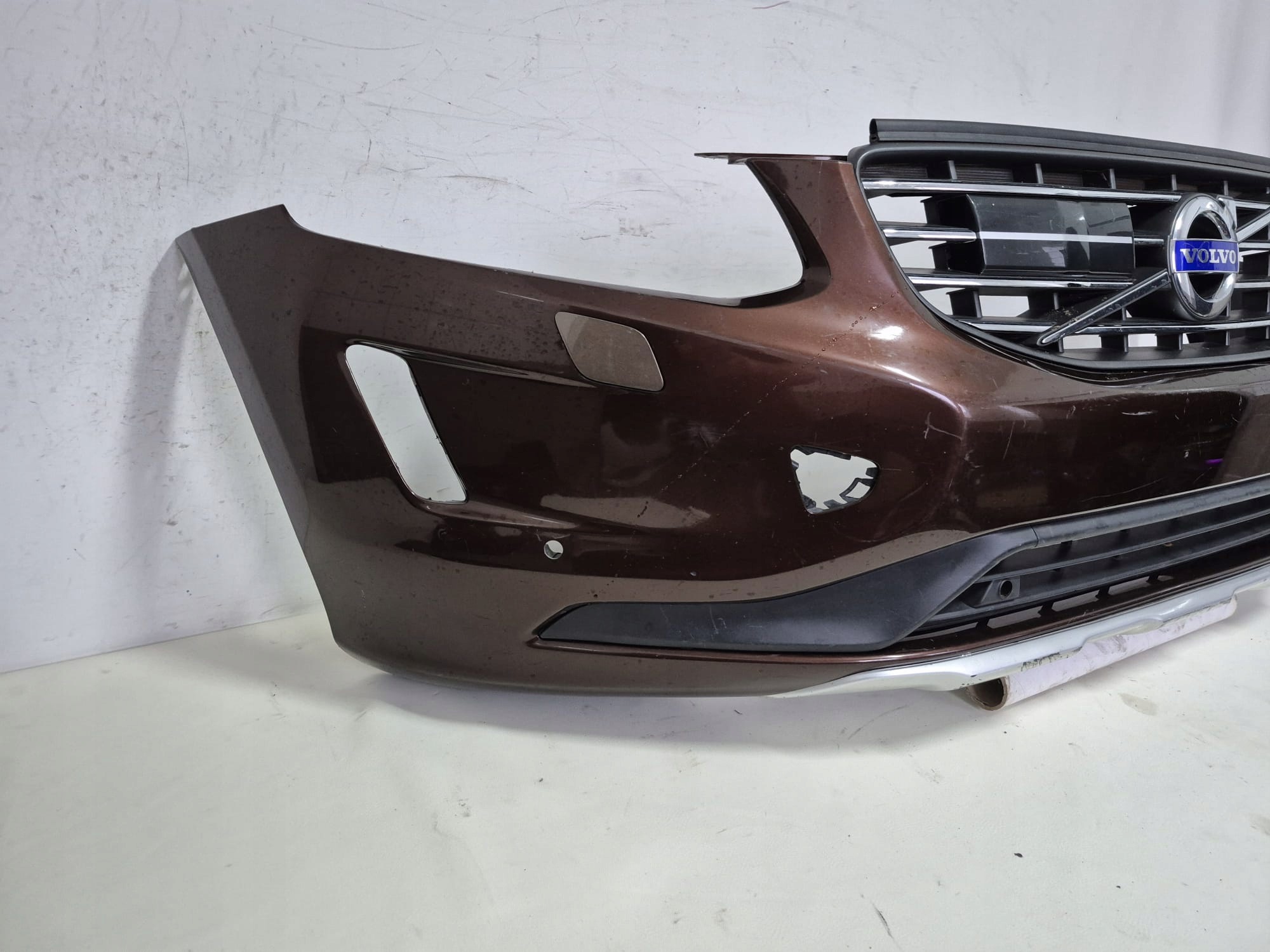 VOLVO XC60 and LIFT 13- bumper front front SPR 4XPDC 31323765