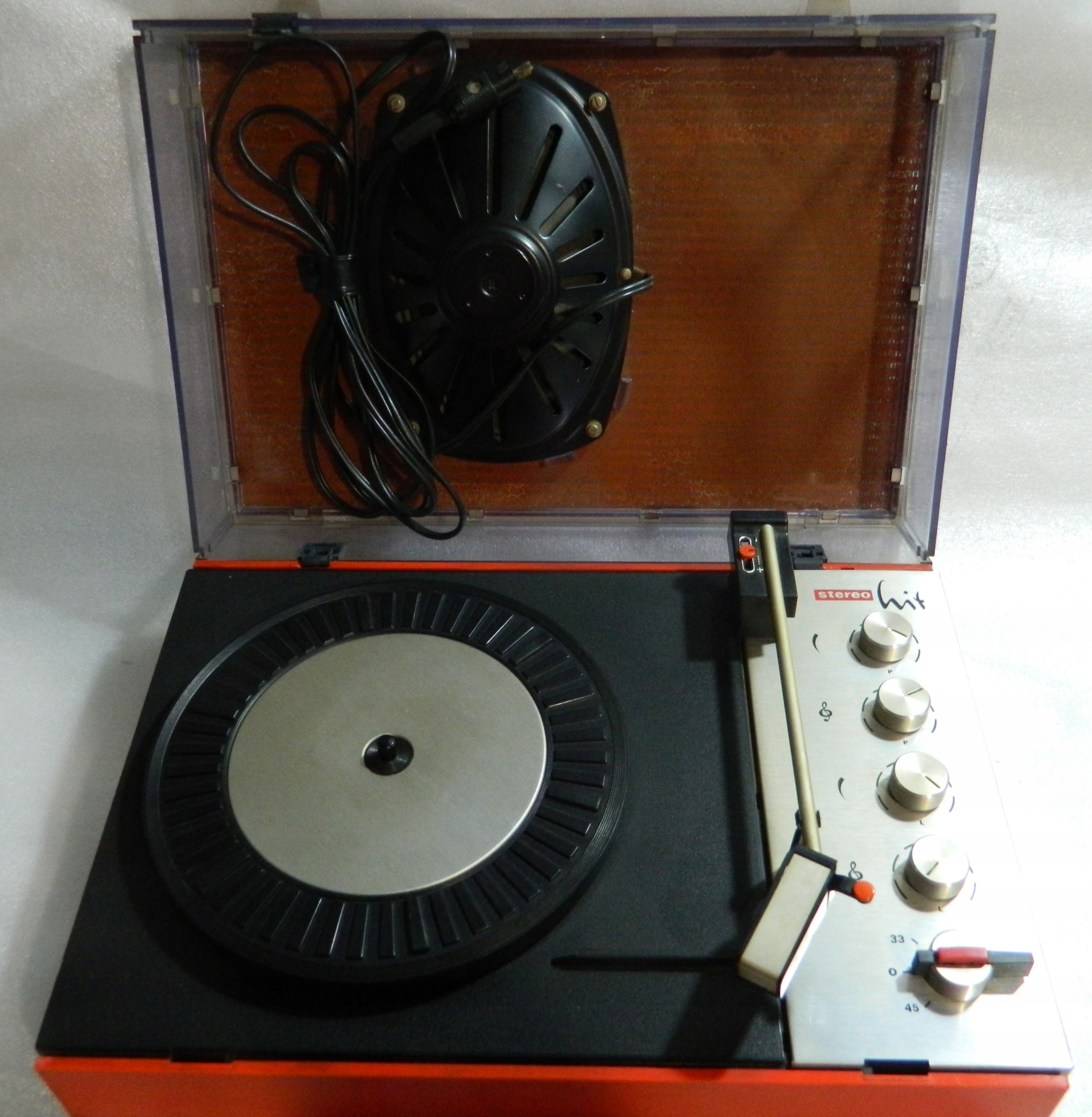 Gramofon Telefunken Stereo Hit Marka Telefunken