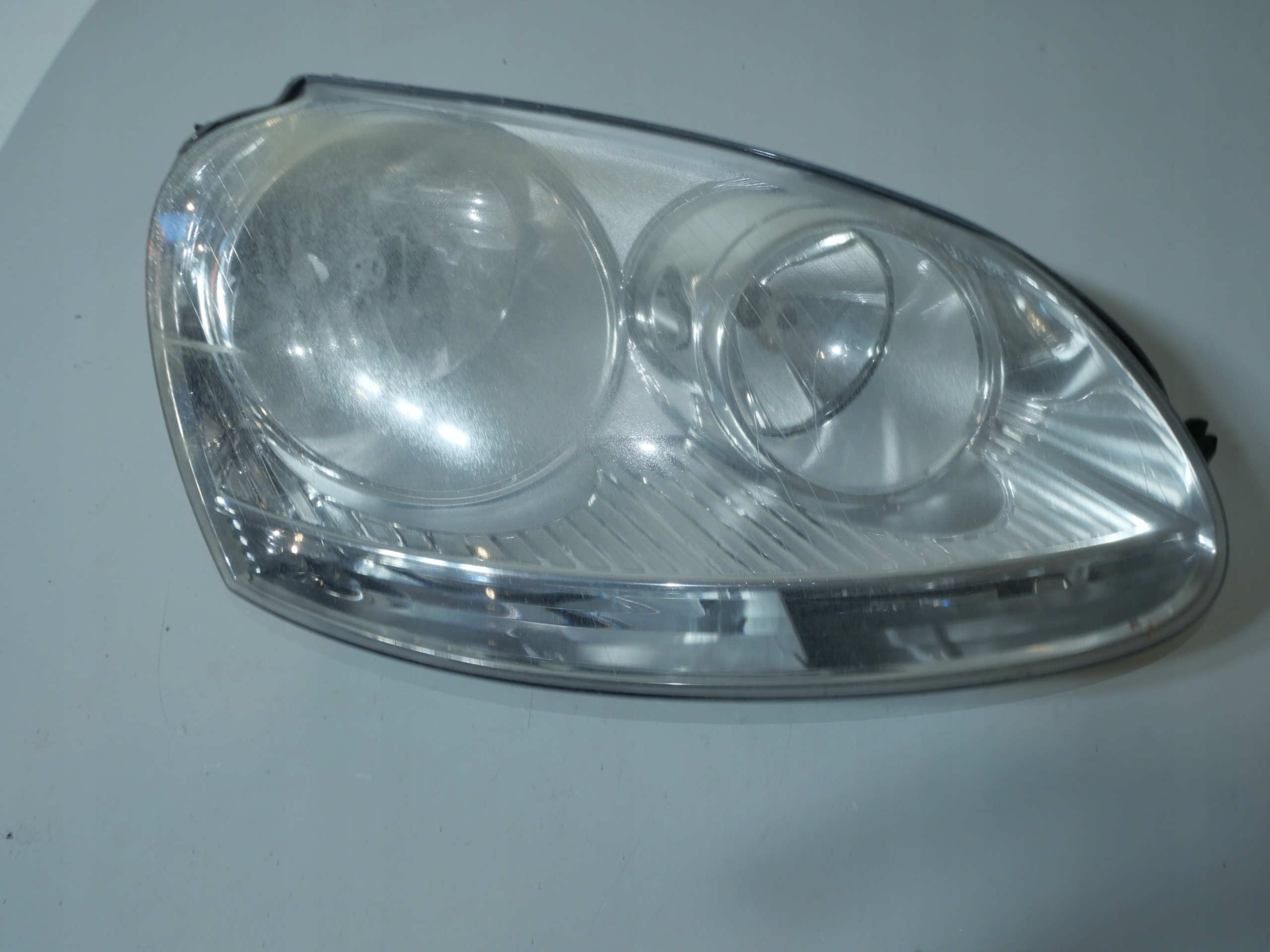 VW GOLF V KOMBI JETTA light front front right 1K6941006P