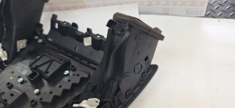STACJA MULTIMEDIALNA FORD FIESTA MK7 C1BT18K811CA