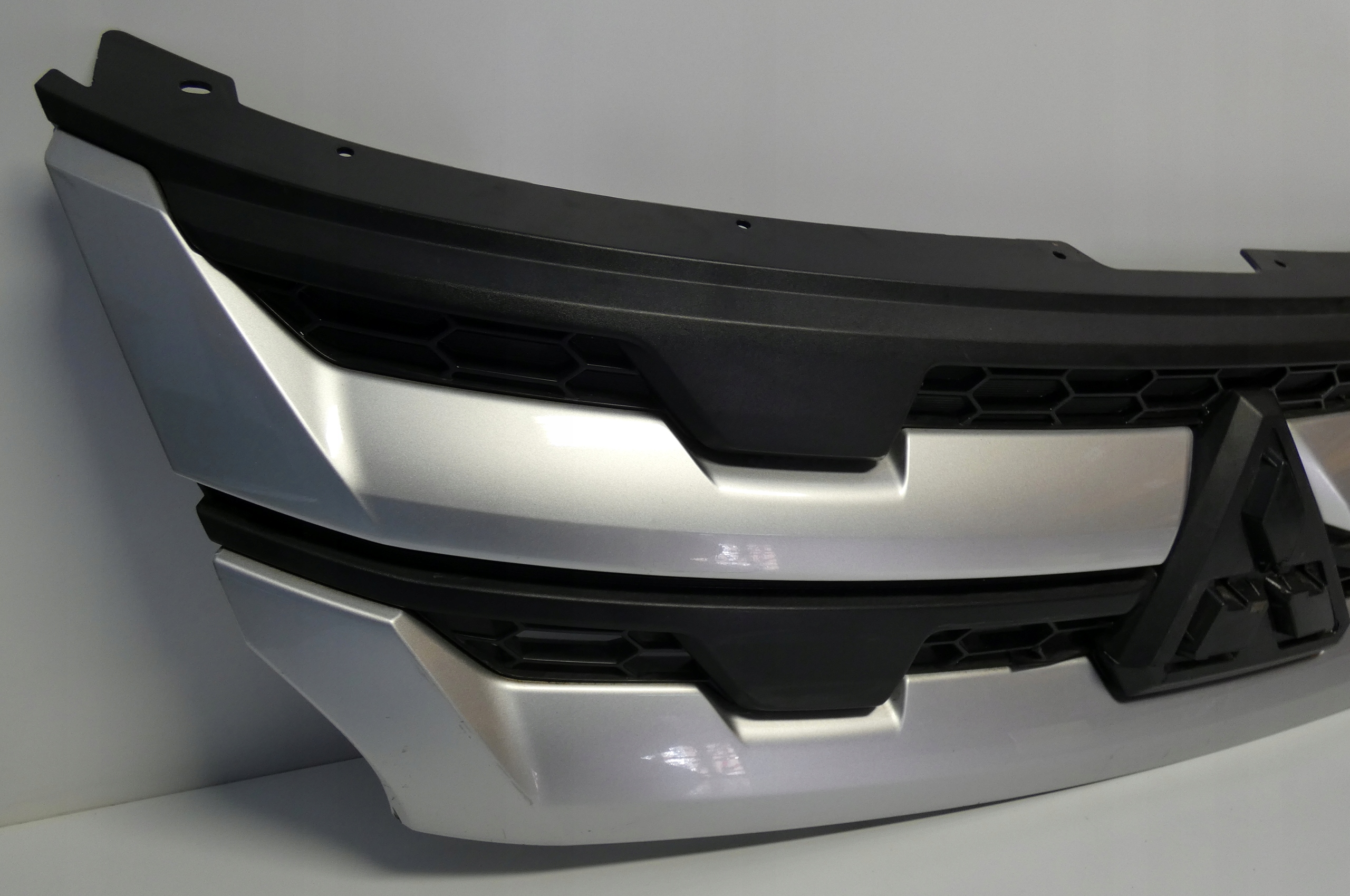 MITSUBISHI ASX 7450B399-01 grille front grill grill