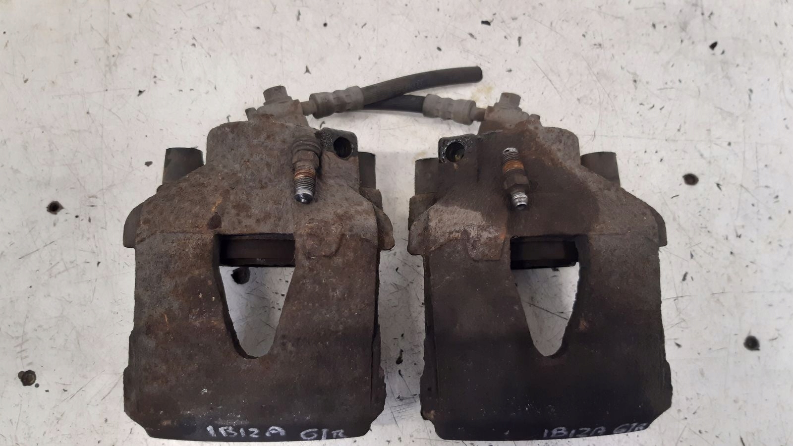 caliper front front right left Seat Ibiza 6J LIFT 1,2 TSI