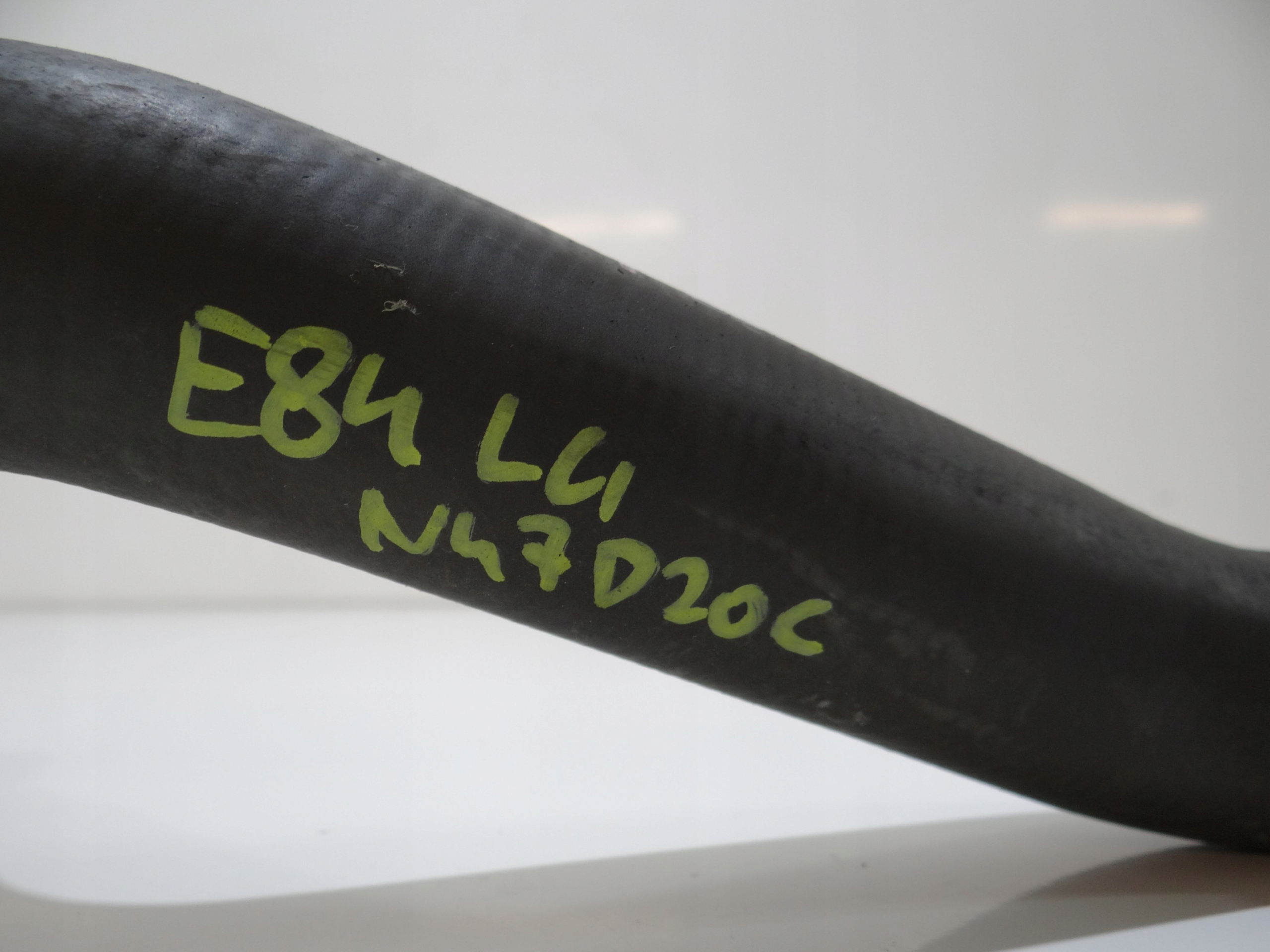 vedení hadice vody BMW X1 E84 E87 E90 E91 N47 2.0D 7797258