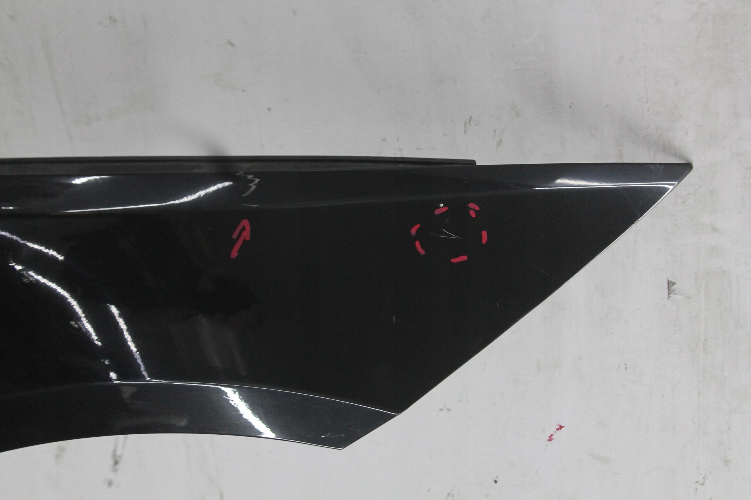 blatník pravý předek přední BMW 1 E82 E87 07-11