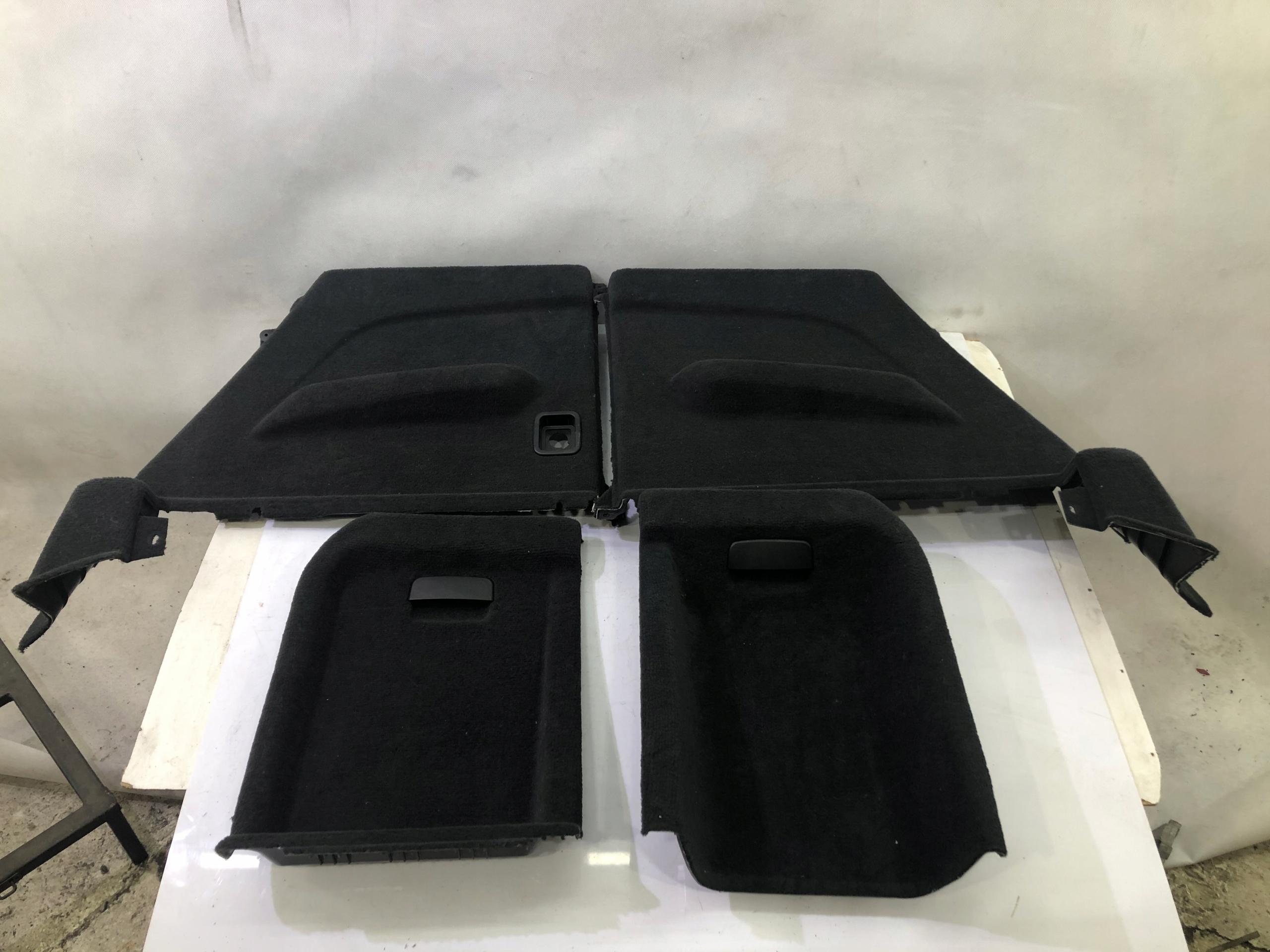 BMW E70 X5 TAPICERKA BOCZEK BAGAZNIKA KOMPLET