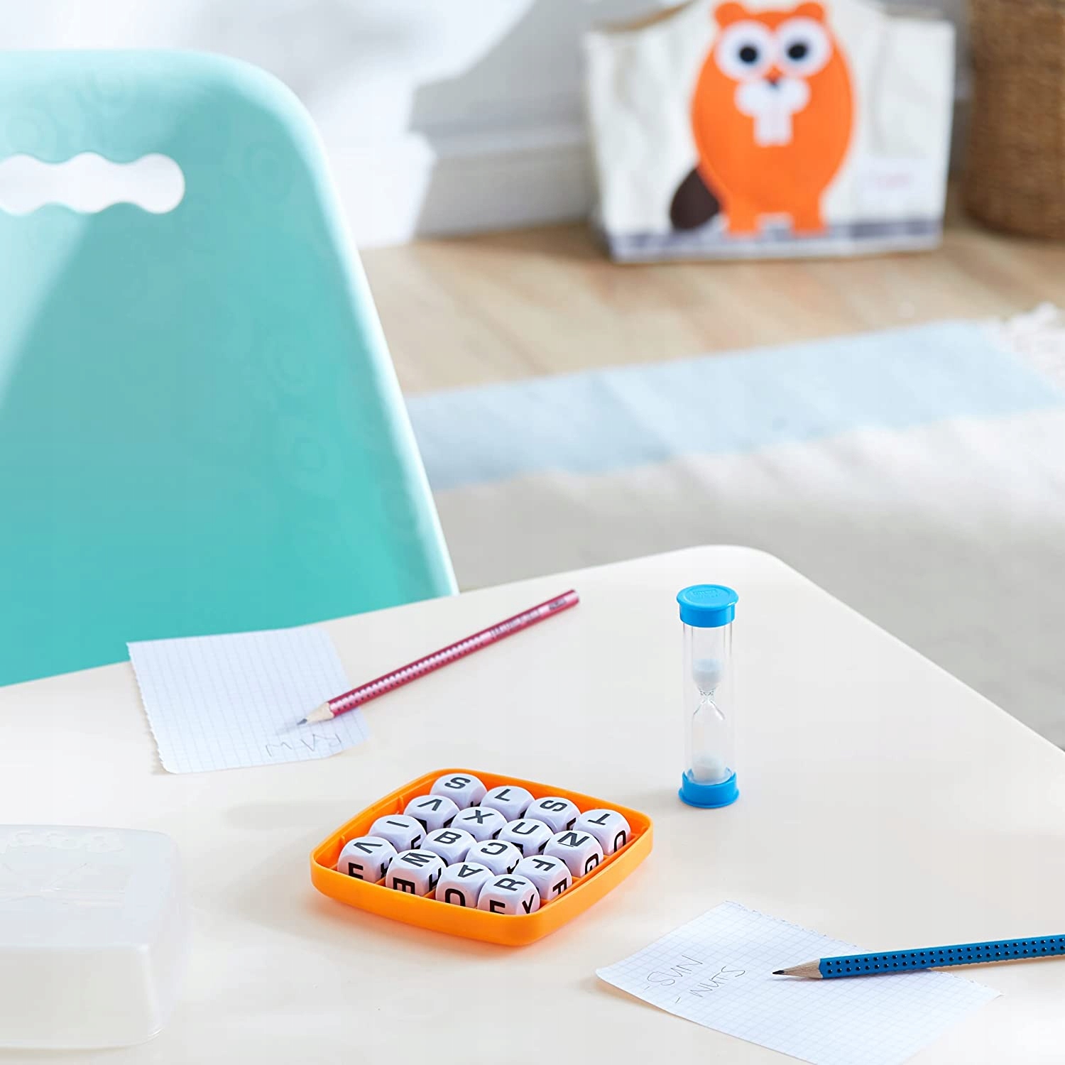 Hasbro Boggle Classic Minimalna liczba graczy 1