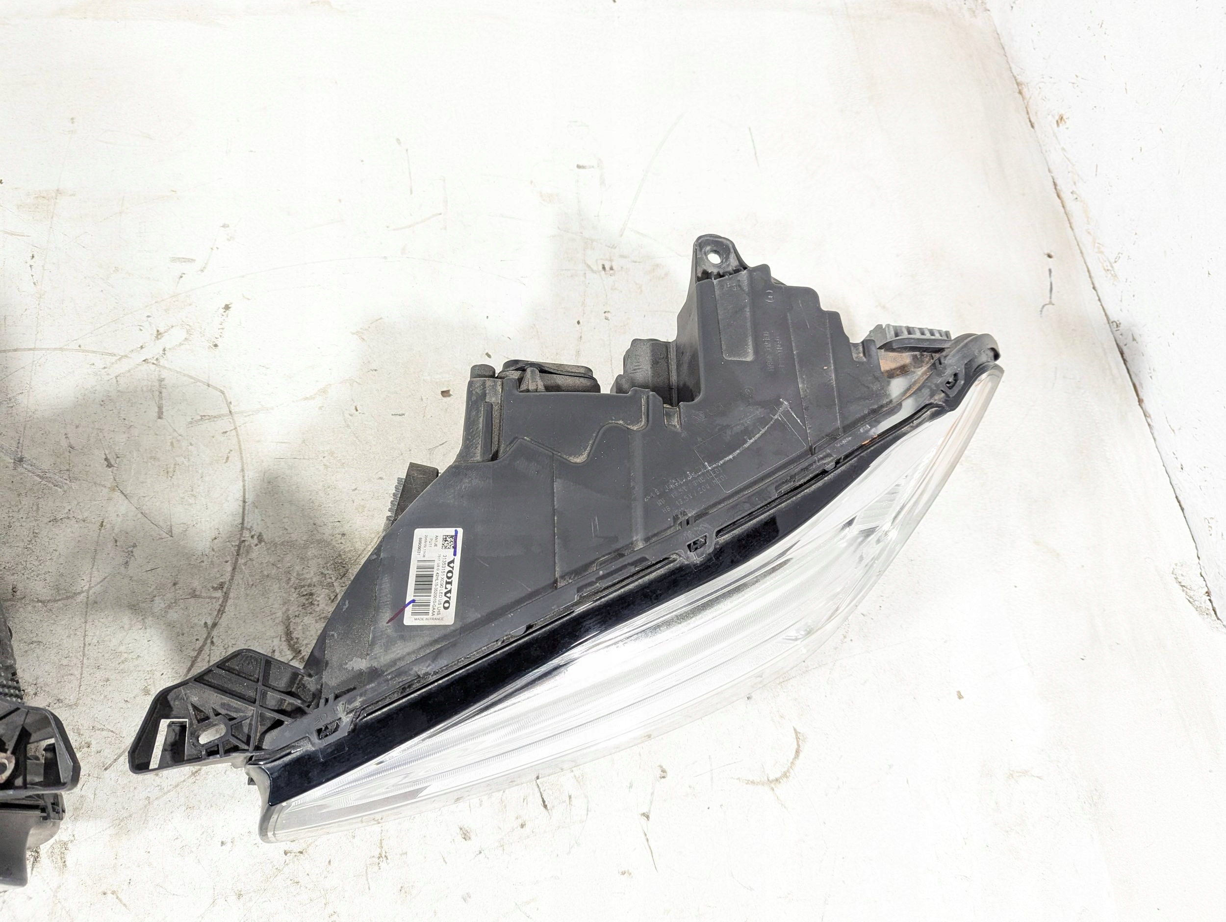 Volvo XC90 2016 Lampy przednie Numer katalogowy części 31353151