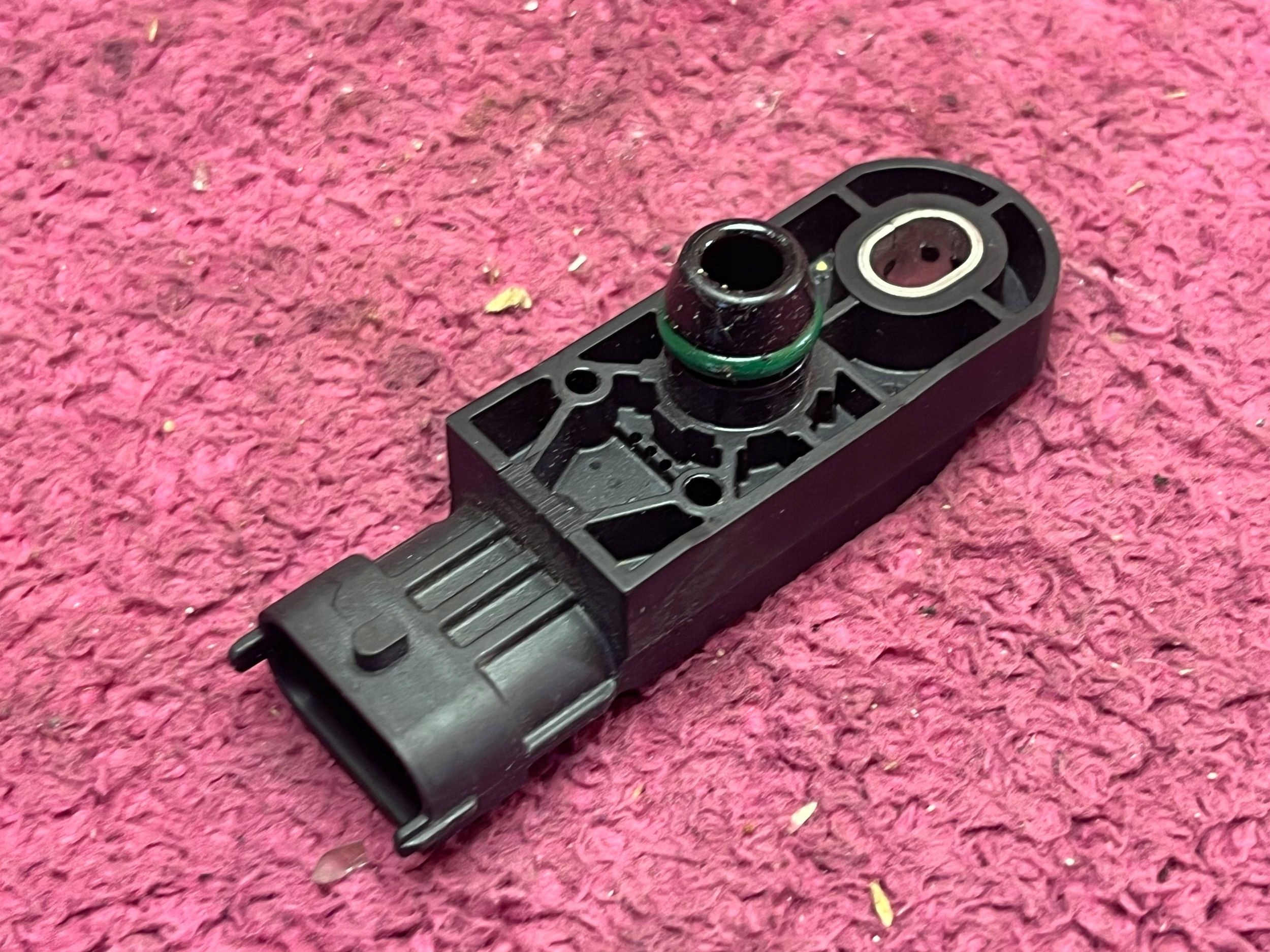 sensor MAP Volkswagen PASSAT B5 0281002996 original!