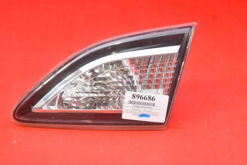 light right rear part rear BBM4-51-3E0 MAZDA 3 2 II BL sedan 09-13