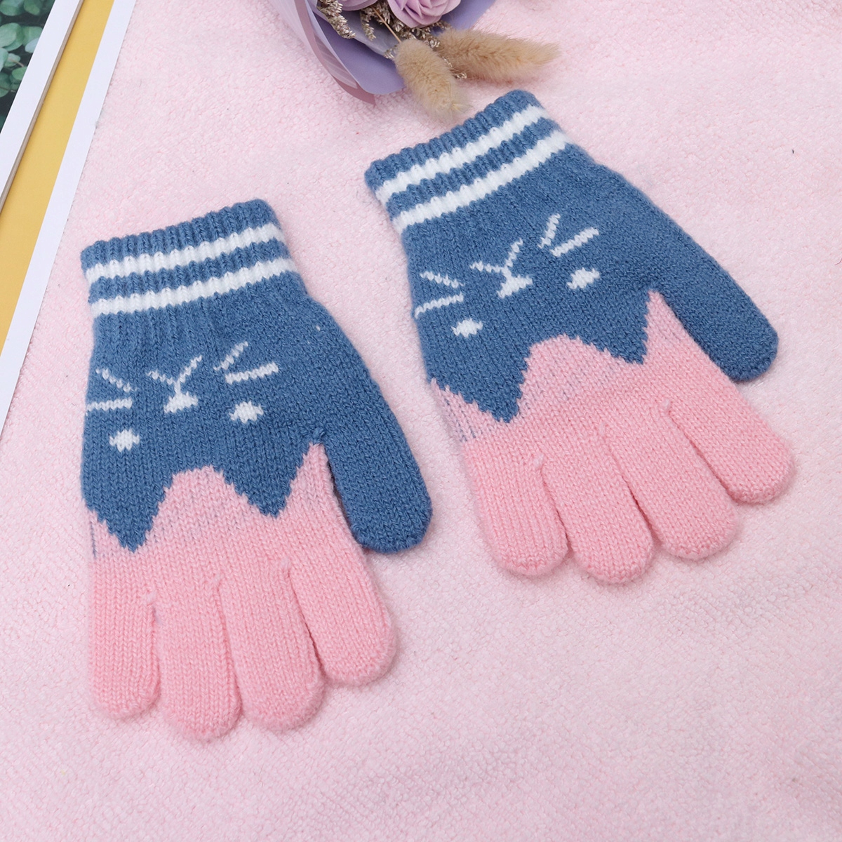 ZIMOWE RĘKAWICE DZIECIĘCE CIEPŁE RĘKAWICE Z IMITACJI WEŁNY Wiek dziecka 18 lat +