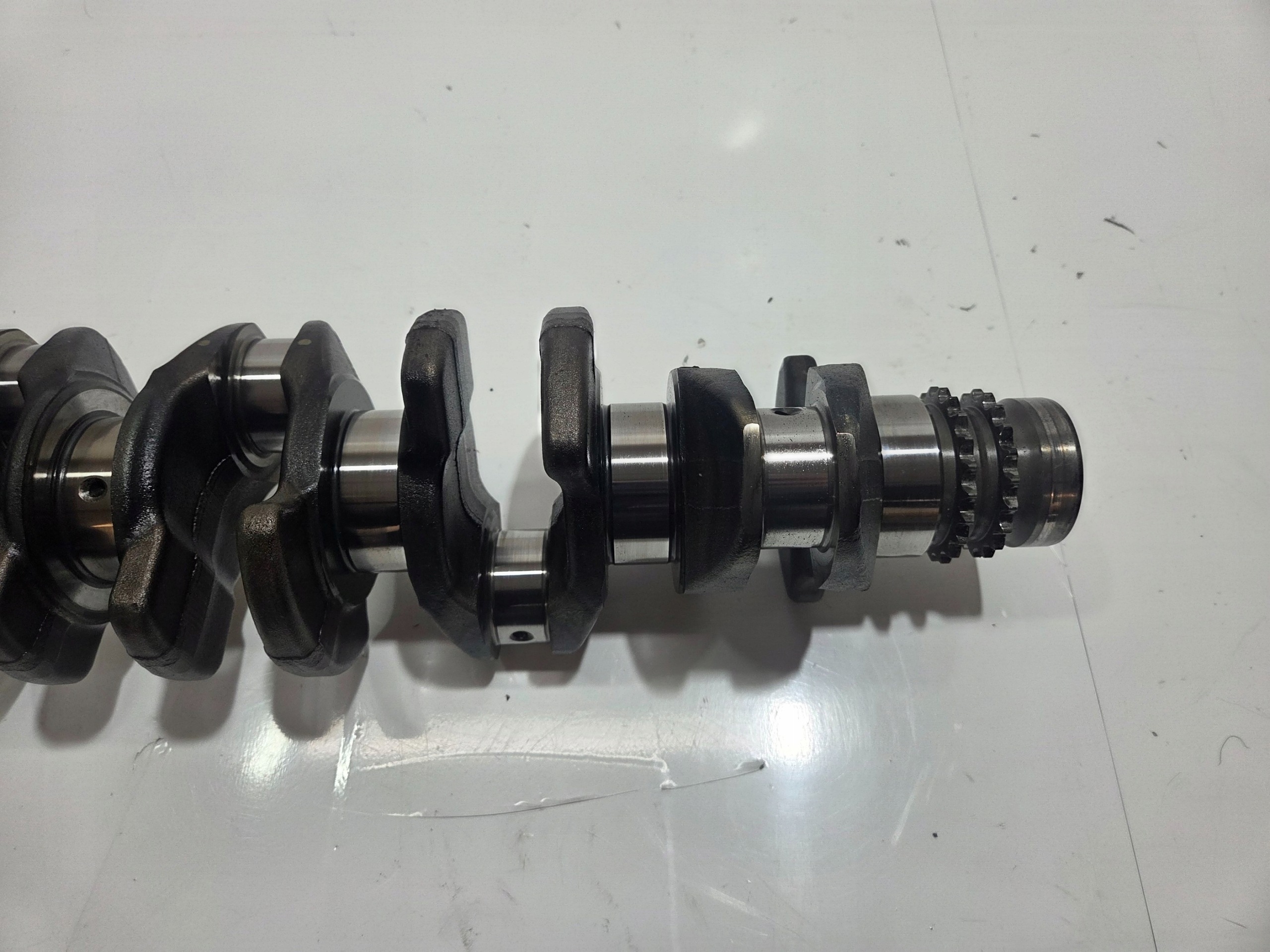 vilebrequin BMW E60 E61 3.0 D 306D3 7792608