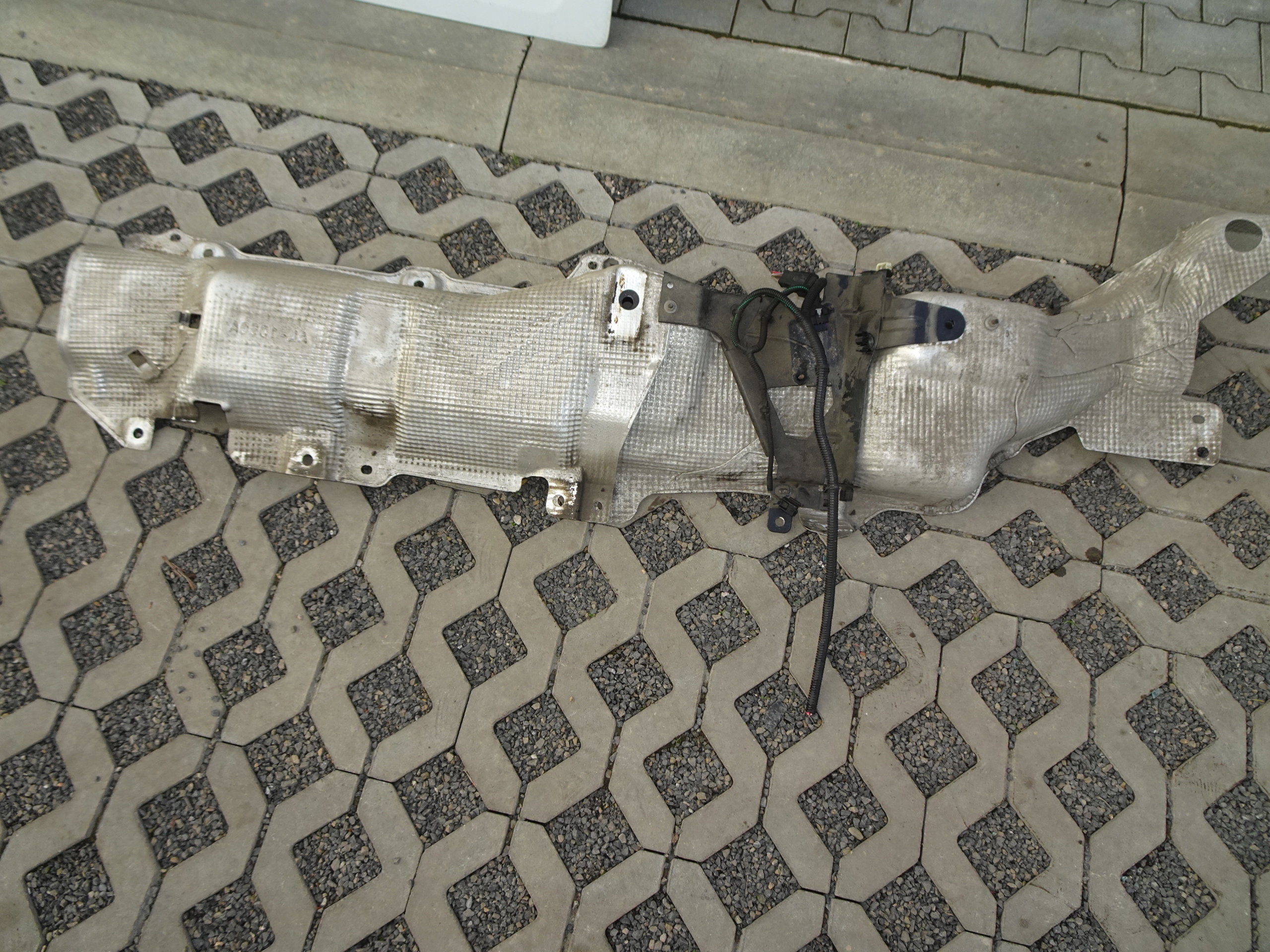 747615474R - Opel Vivaro B 1.6 CDTI теплозахисний екран