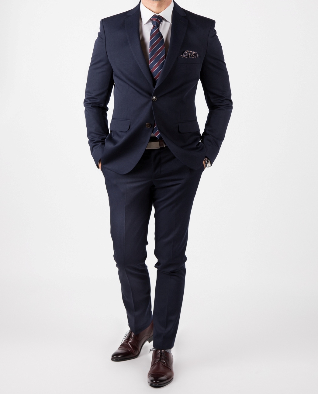 Pánský oblek tmavě modrý, elegantní, slim 176/116/102