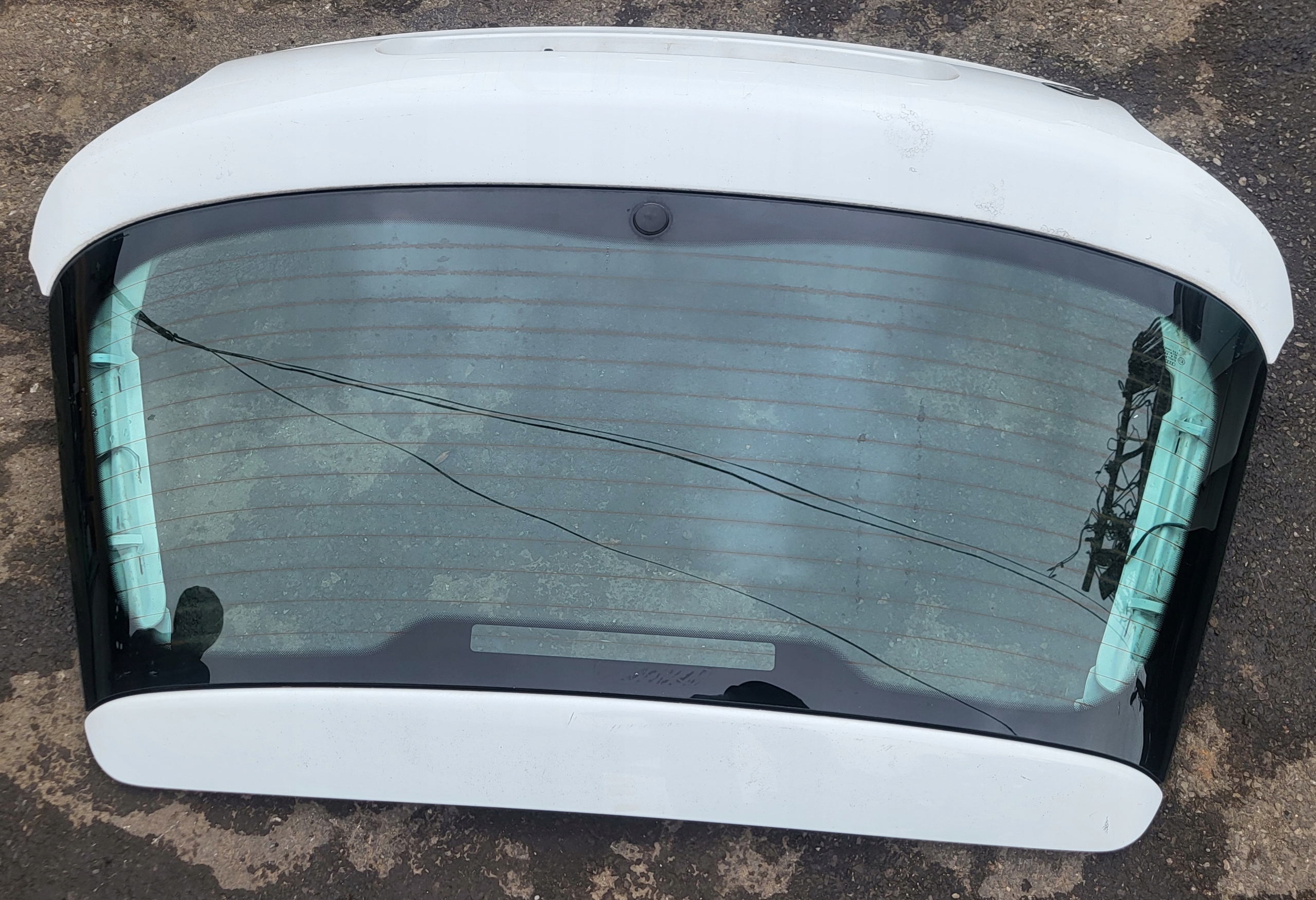 rear trunk door boot window AUDI A3 8L 3D OE BIALA