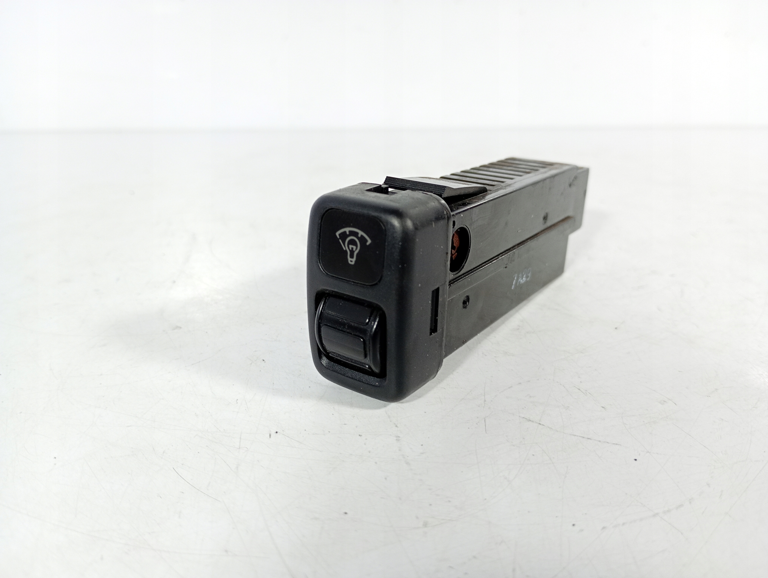 MAZDA 323F 94-98 switch switch REGULACJA JASNOSCI of the dial