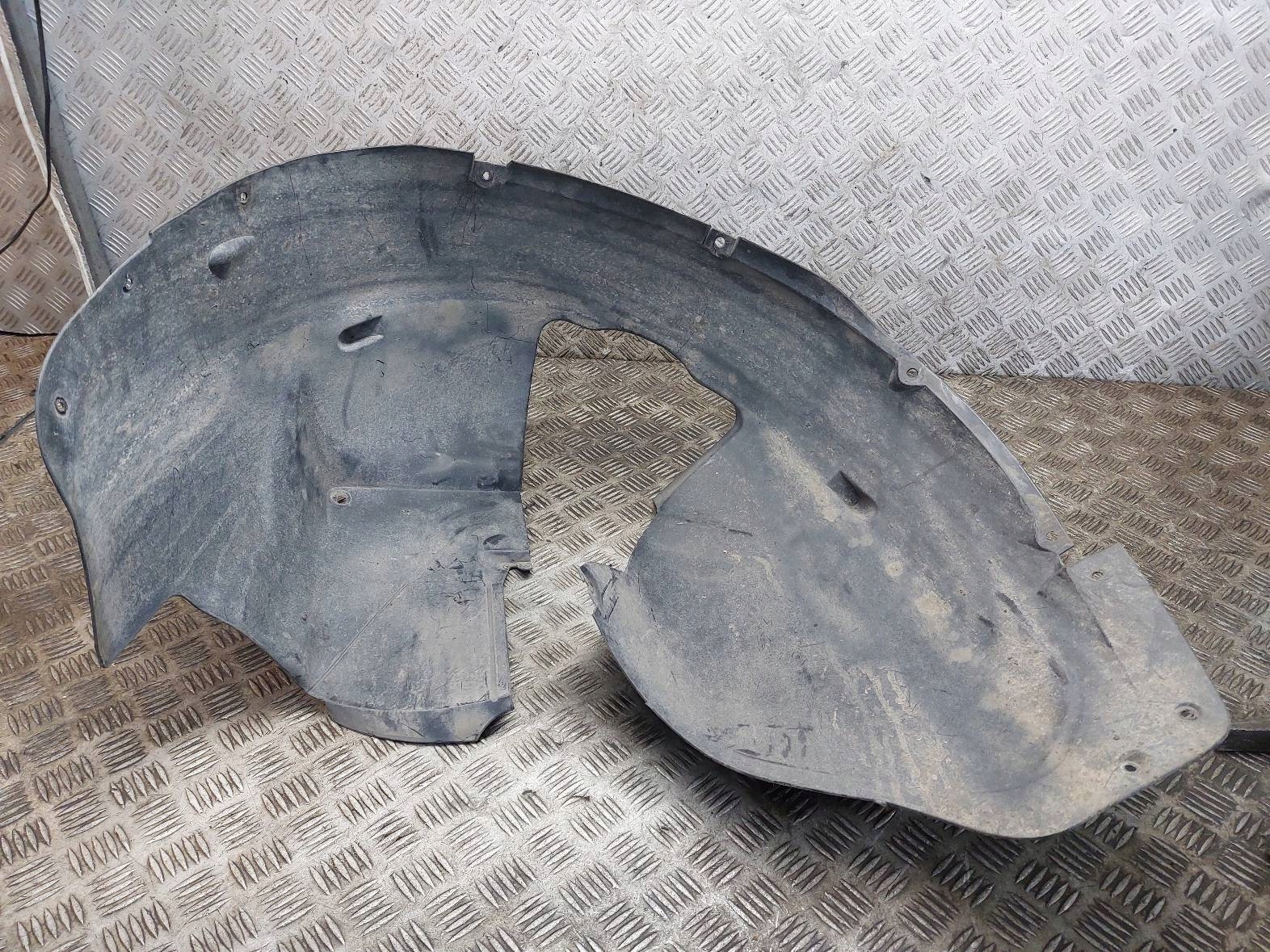 mudguard left front VOLVO XC90 and 30763614