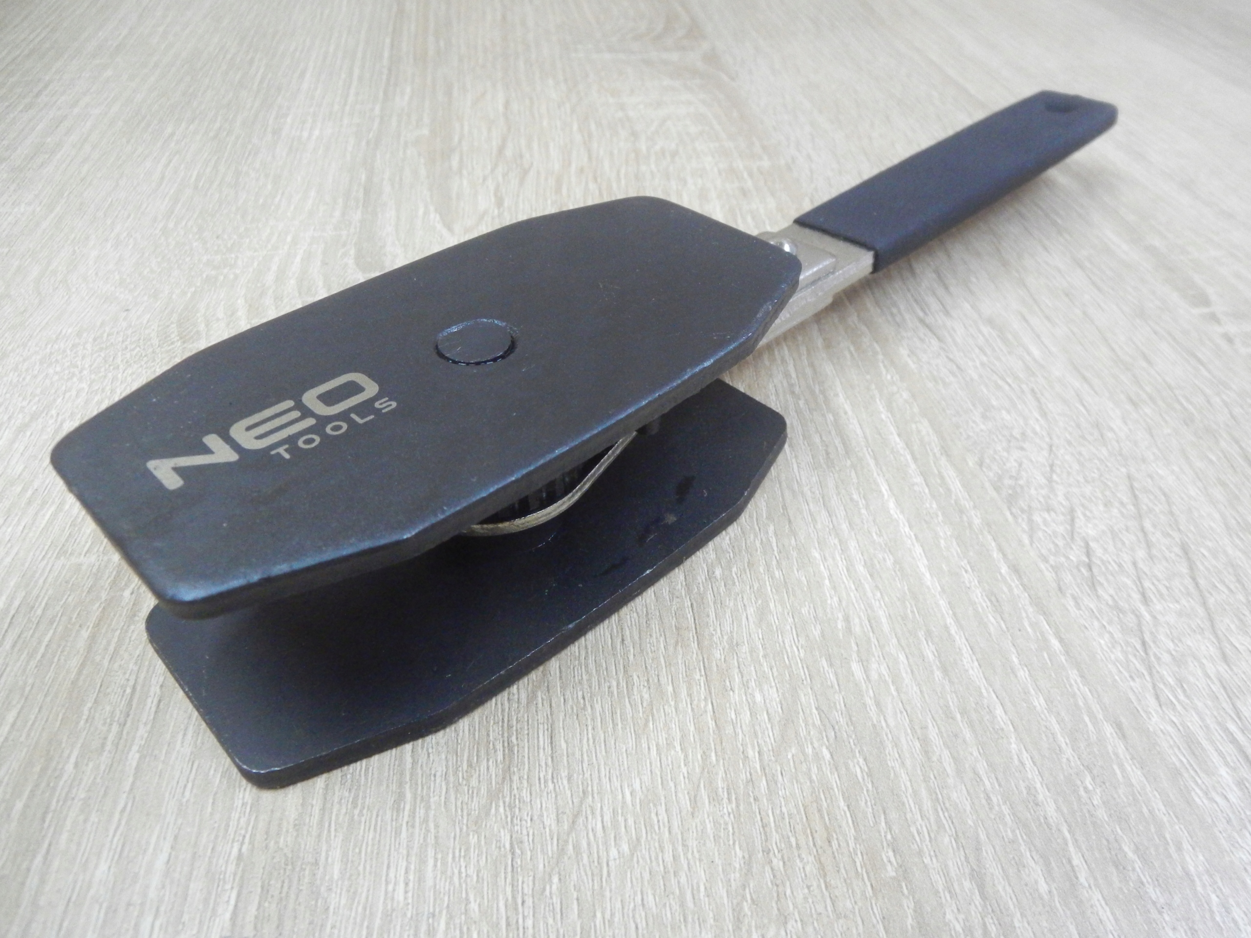 Separator Rozpierak do zacisków hamulcowych NEO Kod producenta T260