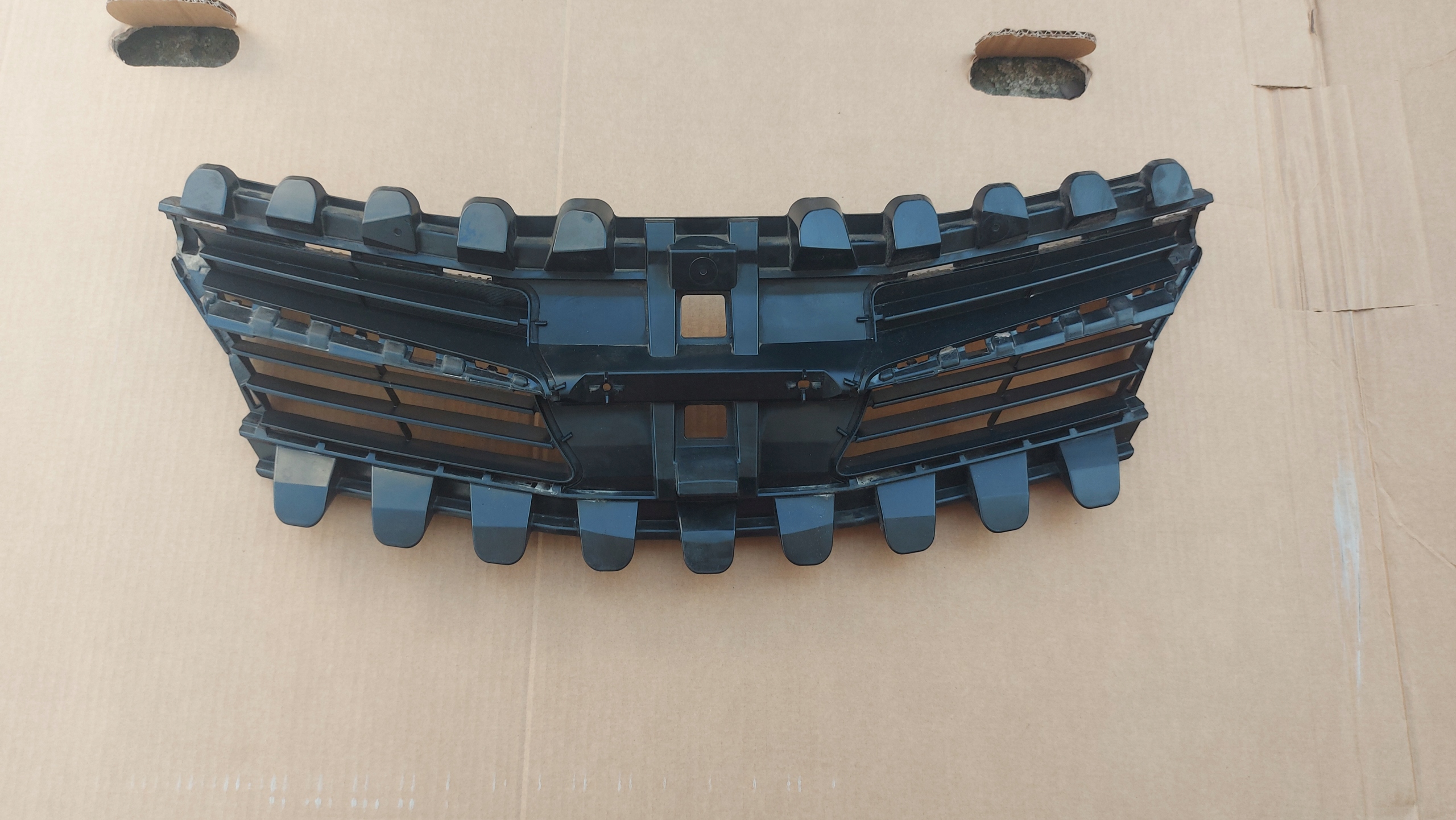 pillar support grill supports front TOYOTA VERSO LIFT 13