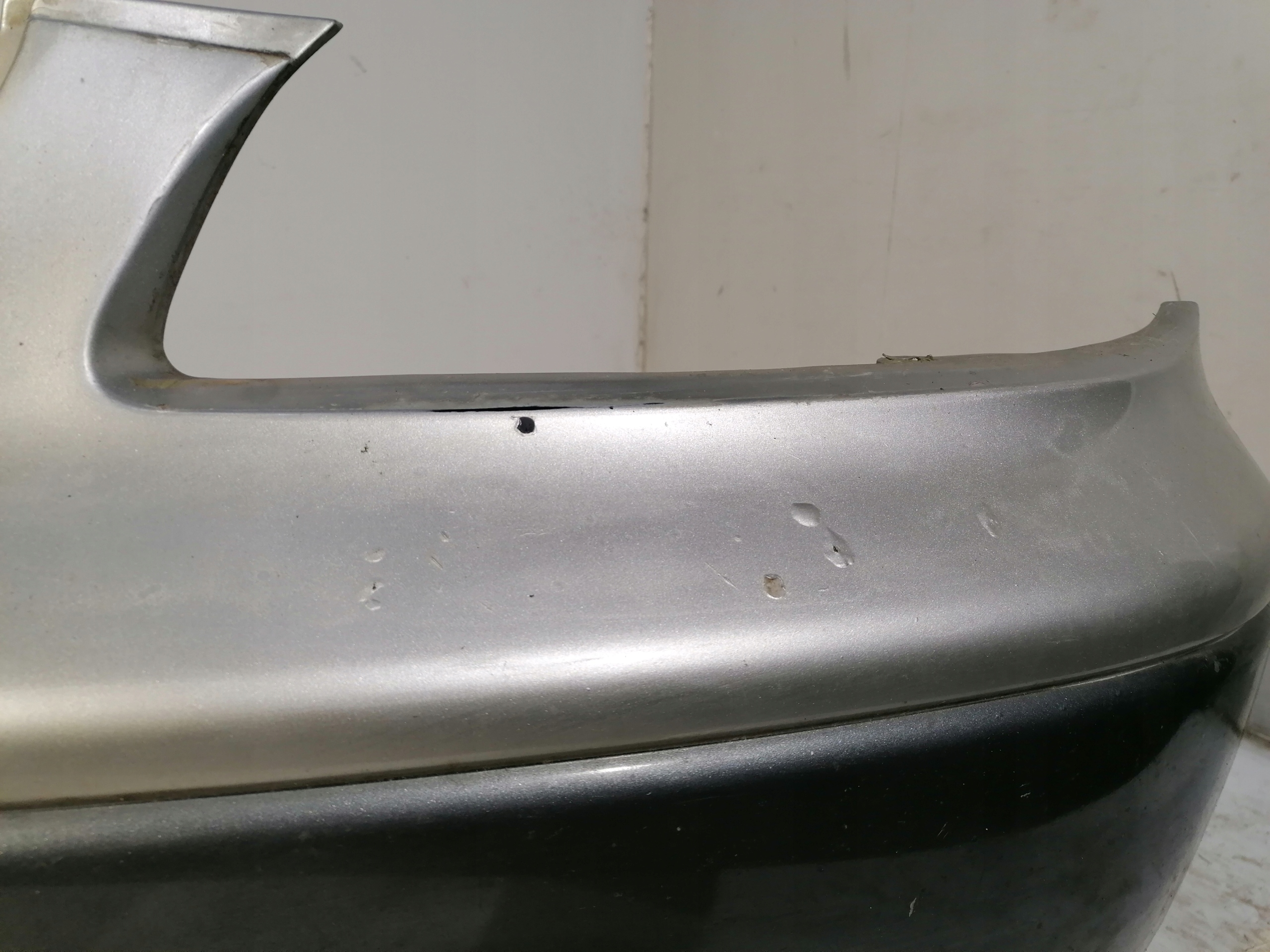 Kia Carens and bumper front front