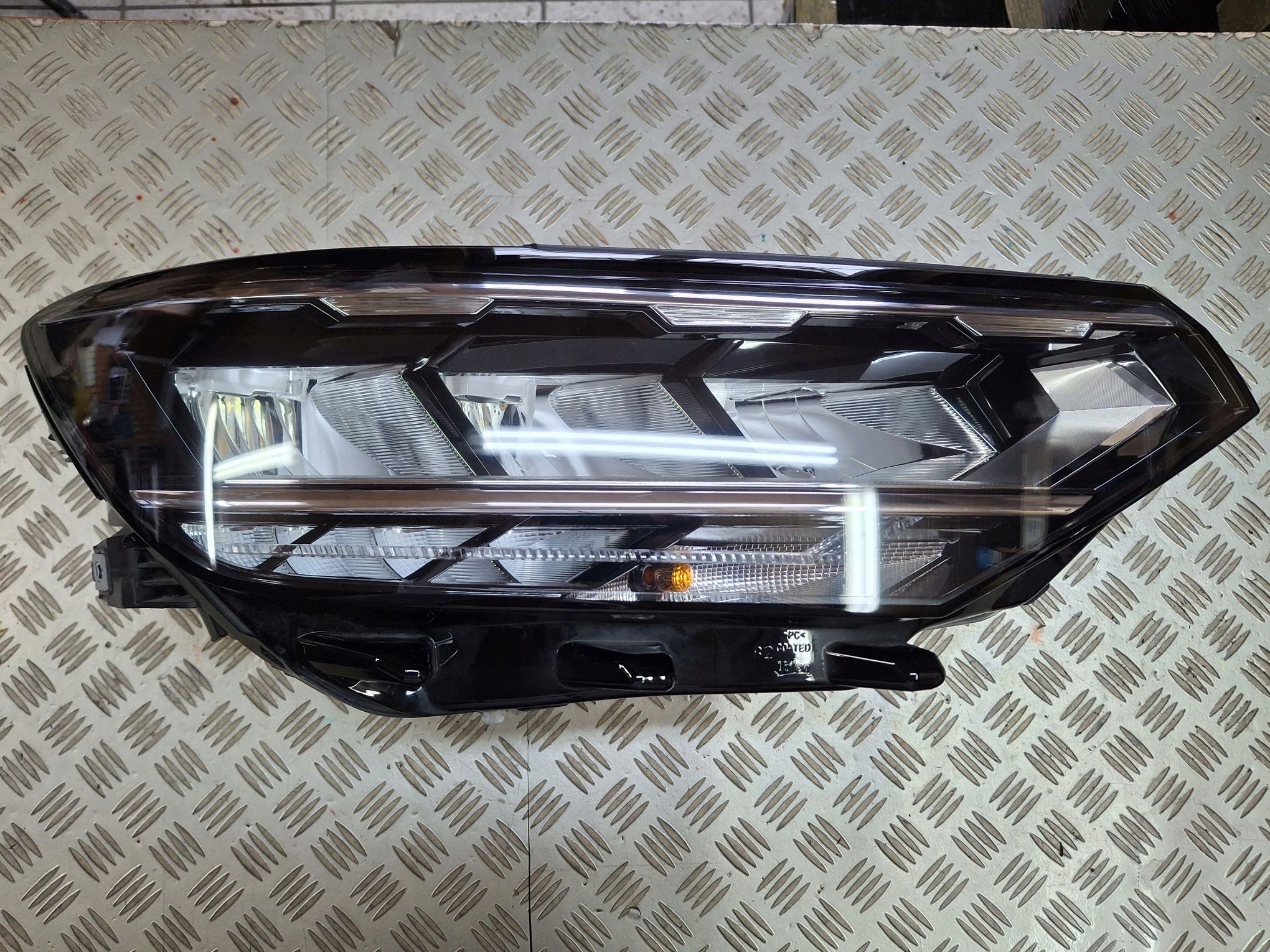 light right FULL LED VW PASSAT B8 LIFT 2019R->