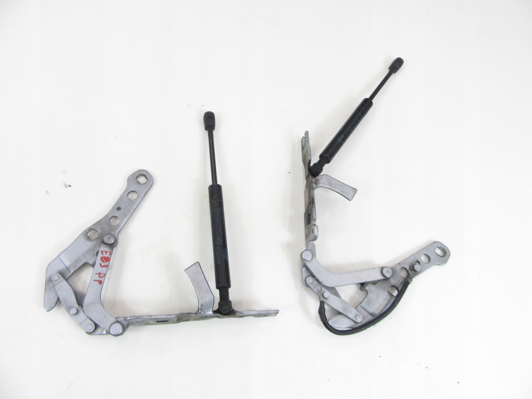 hinge bonnets right left front BMW e83 X3 KOMPLET