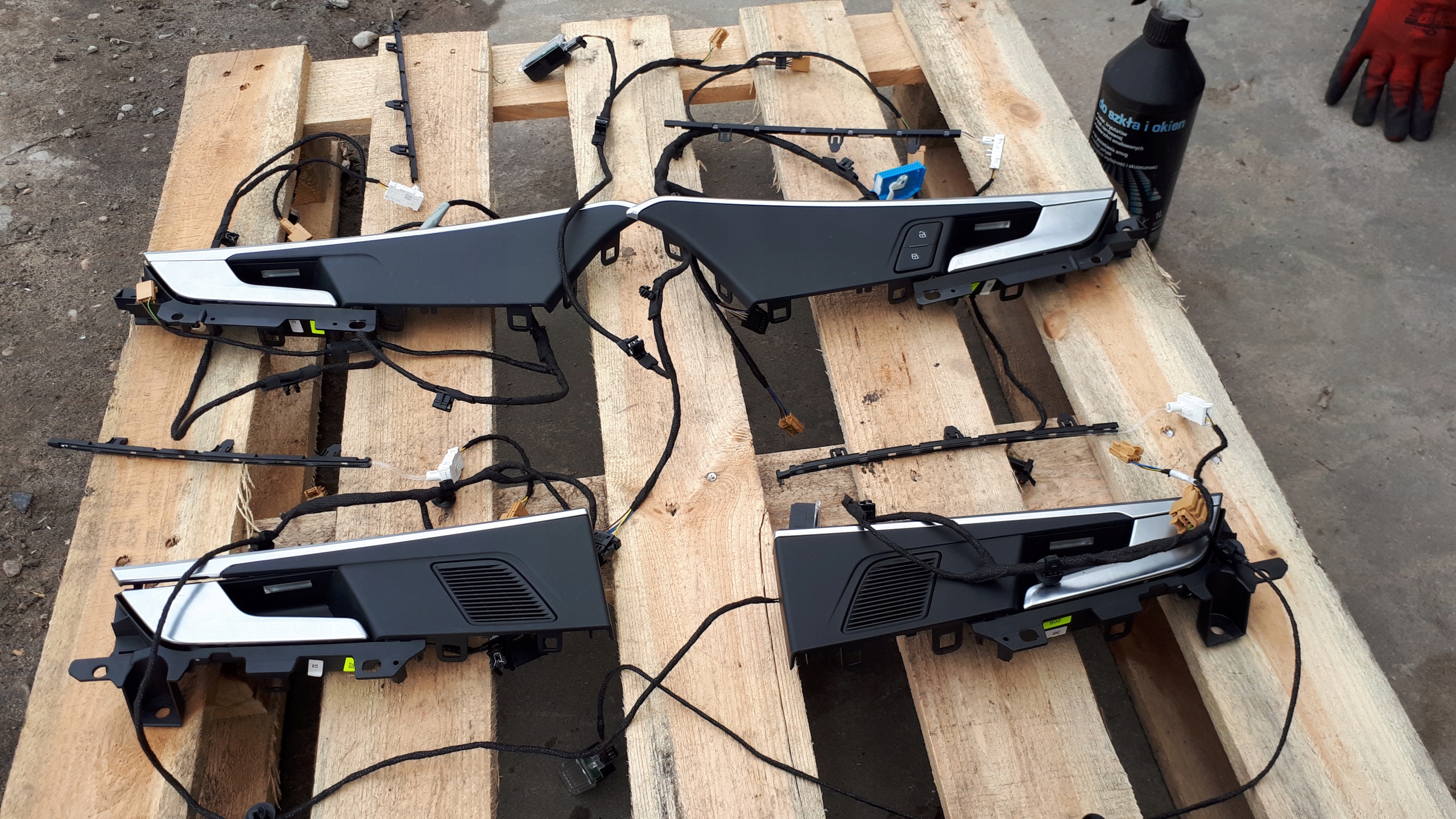 A4 B9 8W handles door PODSWIETLANE LED front rear part