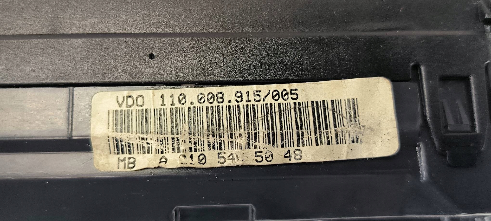 dials clock 110008915 MERCEDES E220