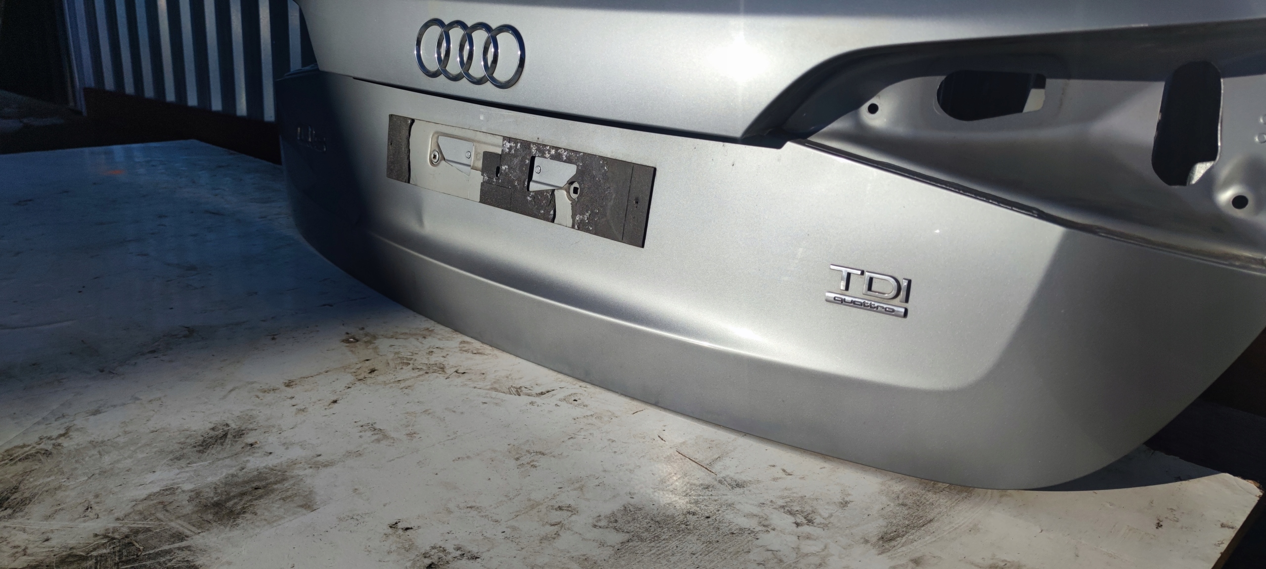 boot doors rear part AUDI Q5 8R LX7V S LINE 2008-2016 original !