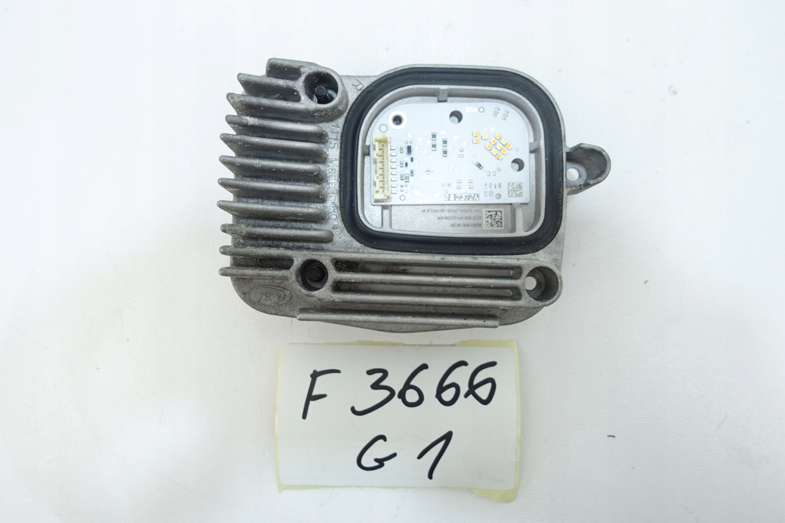 MERCEDES module control unit LED right A2939063600