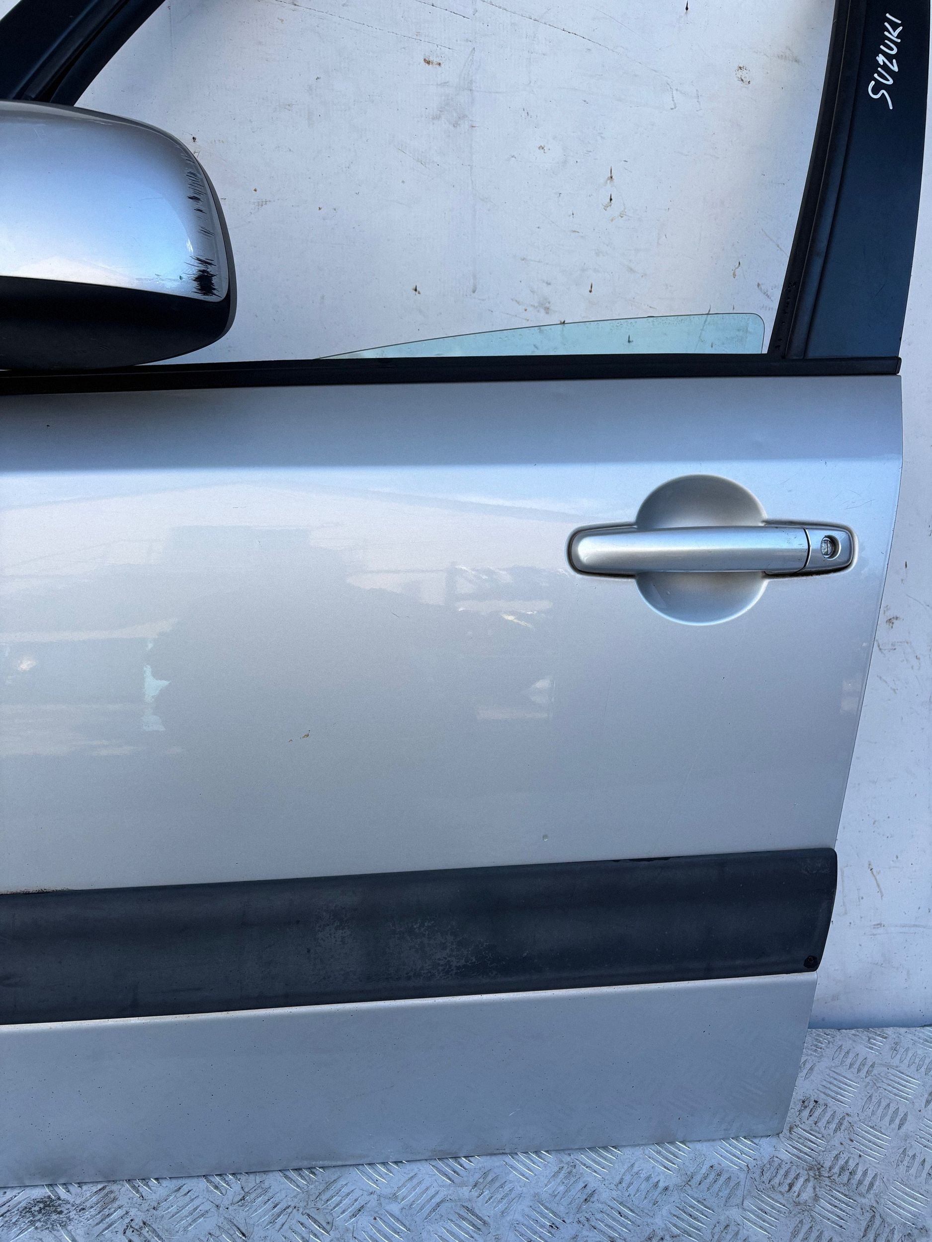 door front front left SUZUKI SX4