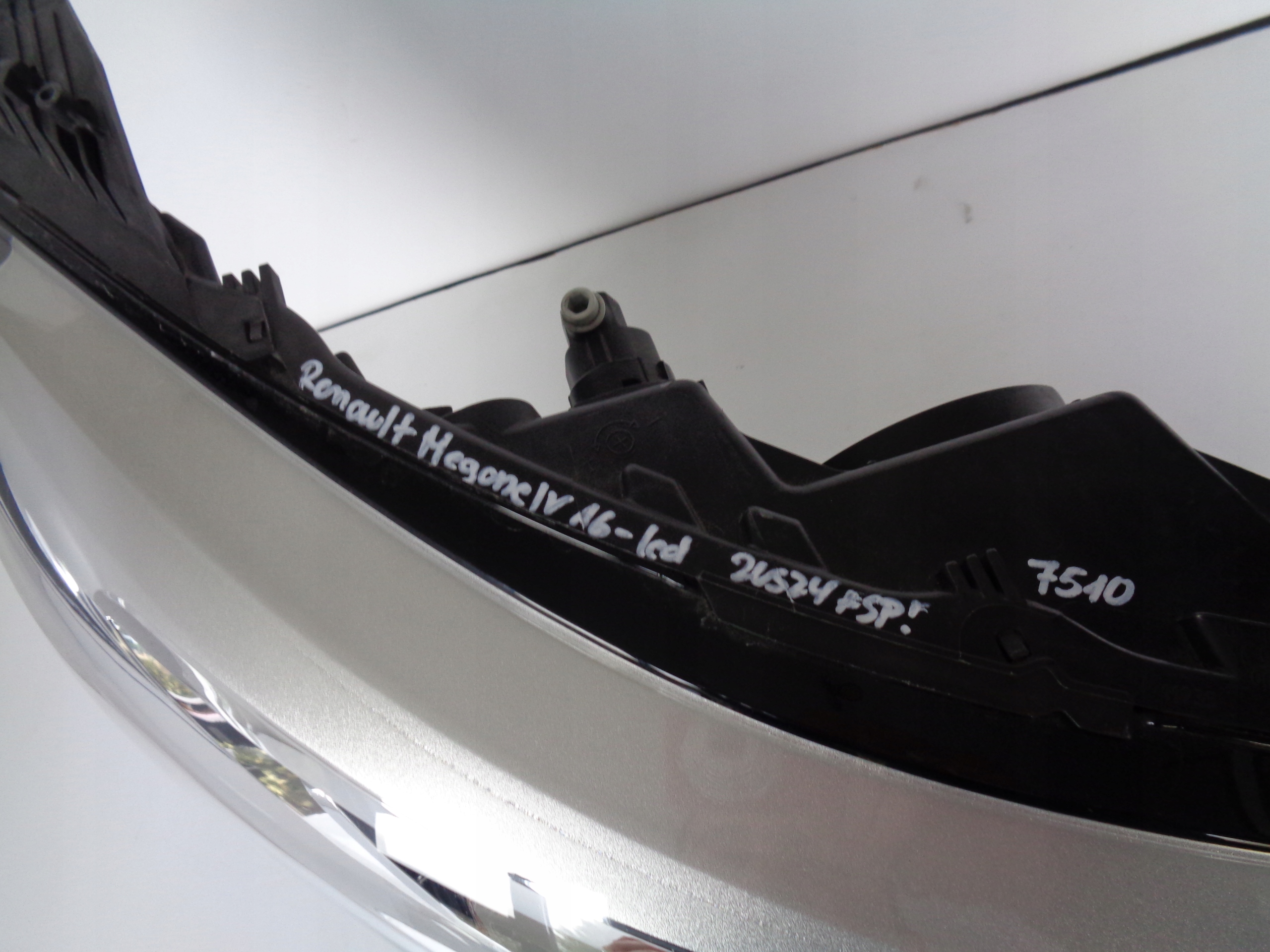 light right REFLEKTOR RENAULT MEGANE IV 16- LED