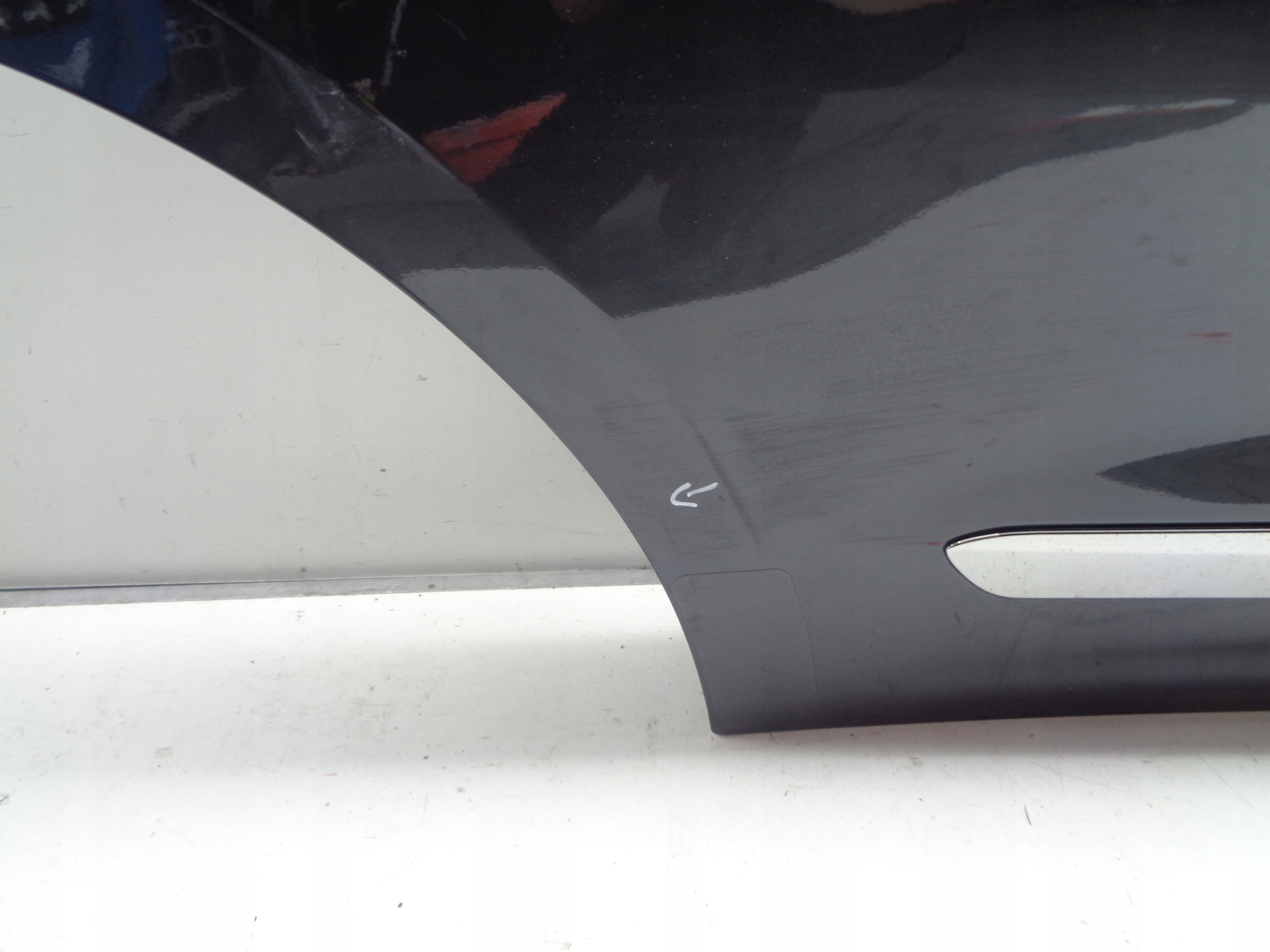 door right rear. KIA NIRO 16- NR 29380
