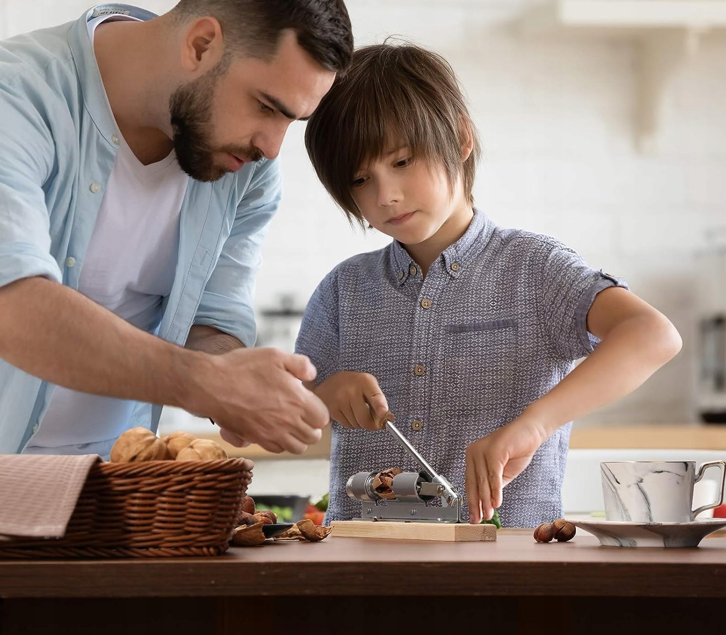 DZIADEK DO ORZECHÓW WŁOSKICH ITD NA PODSTAWCE ANTYPOŚLIZGOWEJ MOCNY STALOWY Kod producenta Maszynka do orzechów, dziadek do orzechów