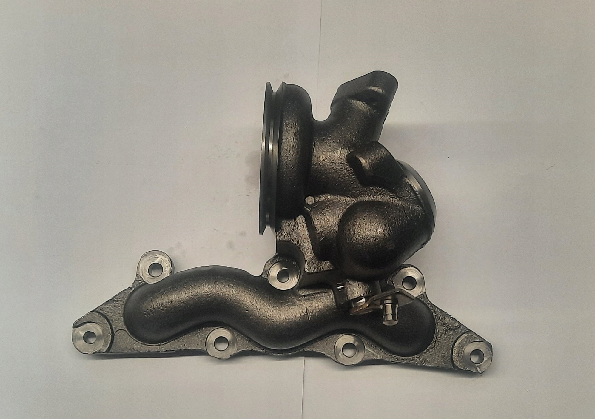 011-107 - Колектор Smart 0.6 L 45 / 55KM 712290-1 GT1238S