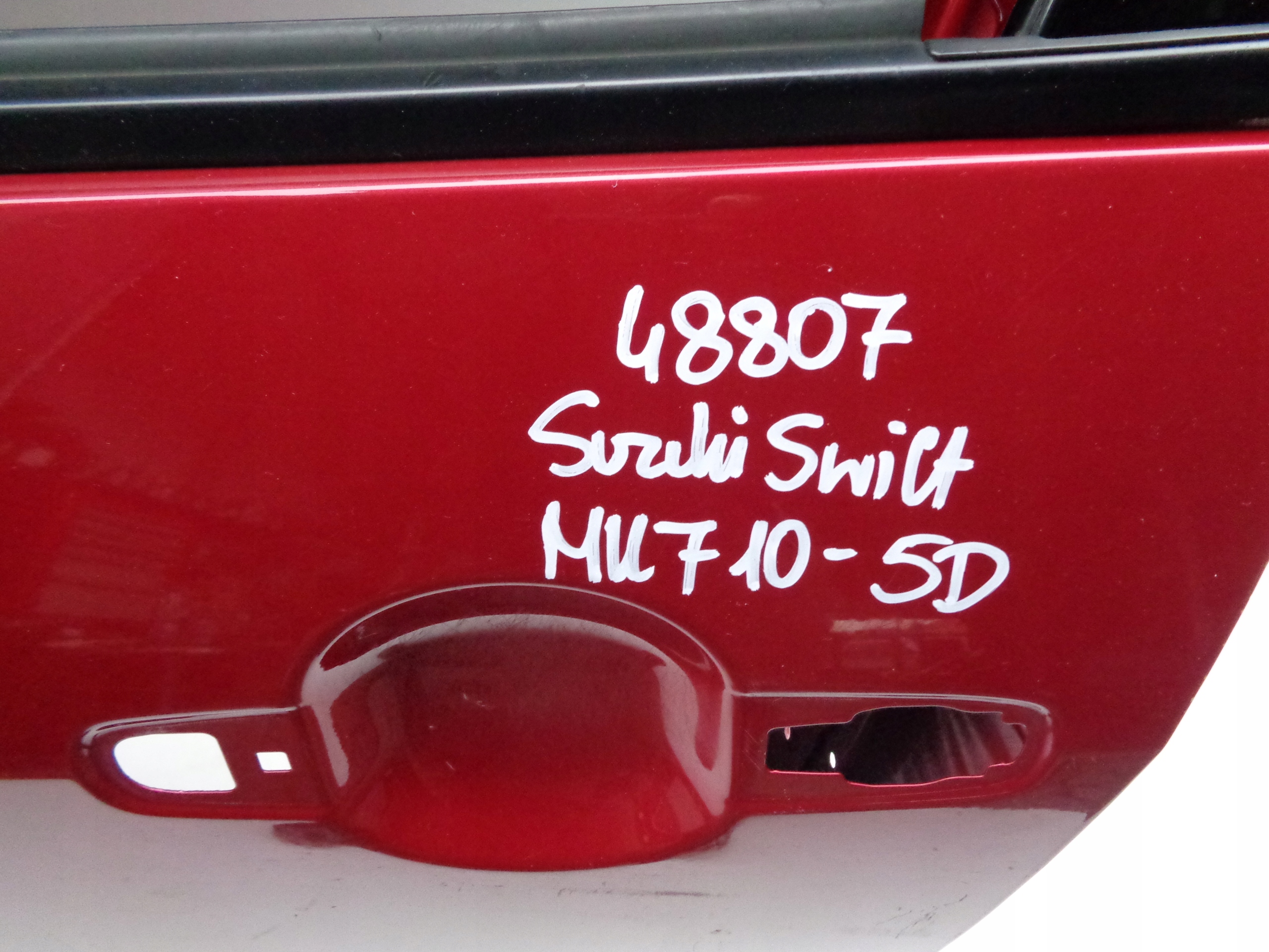 door left front SUZUKI SWIFT MK7 10- 5D NR 48807