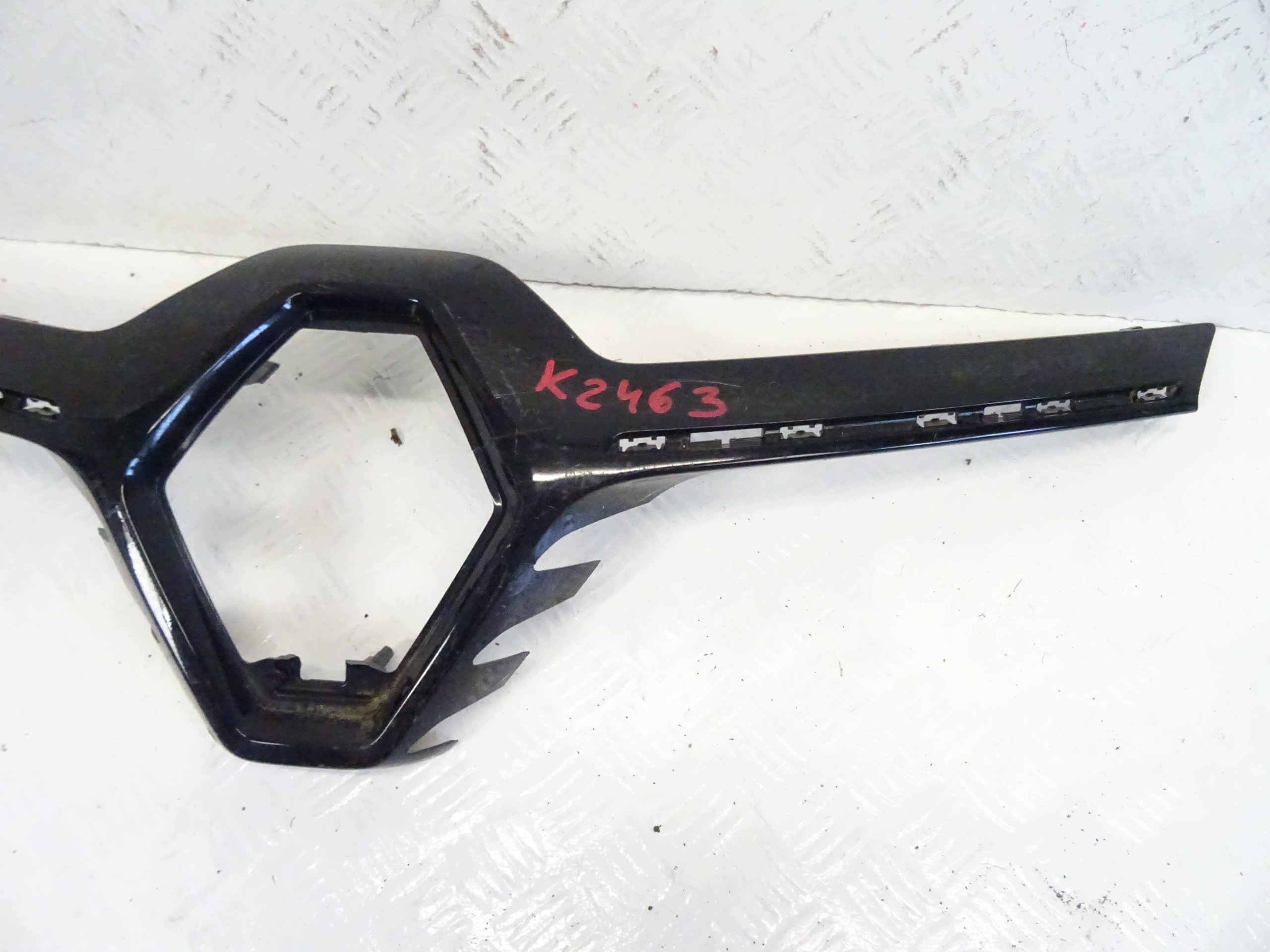 grill grille front RENAULT KADJAR LIFT 623829268R